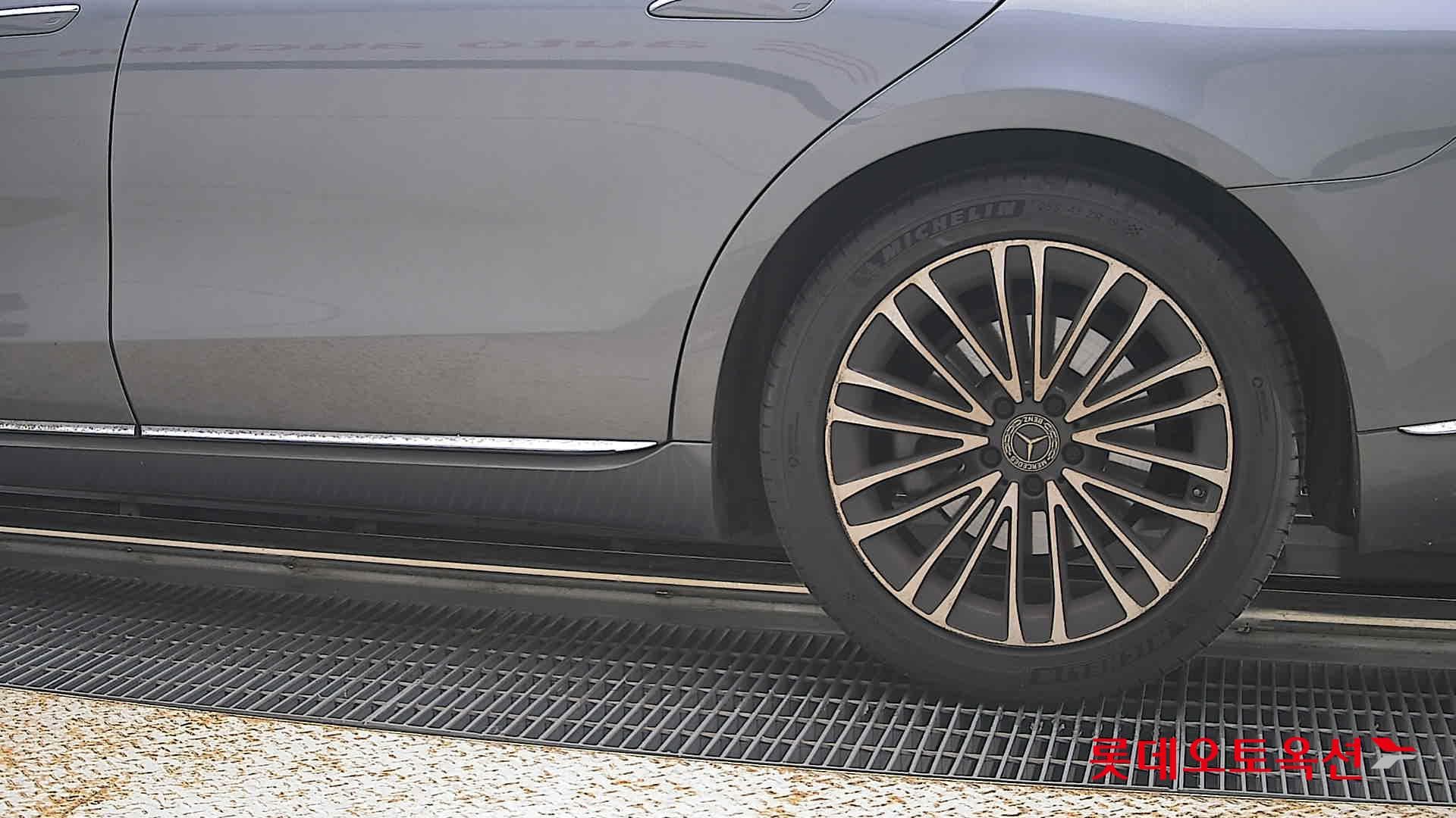 Mercedes-Benz - S-Class | THE NEW S350 (D) 3.0 22