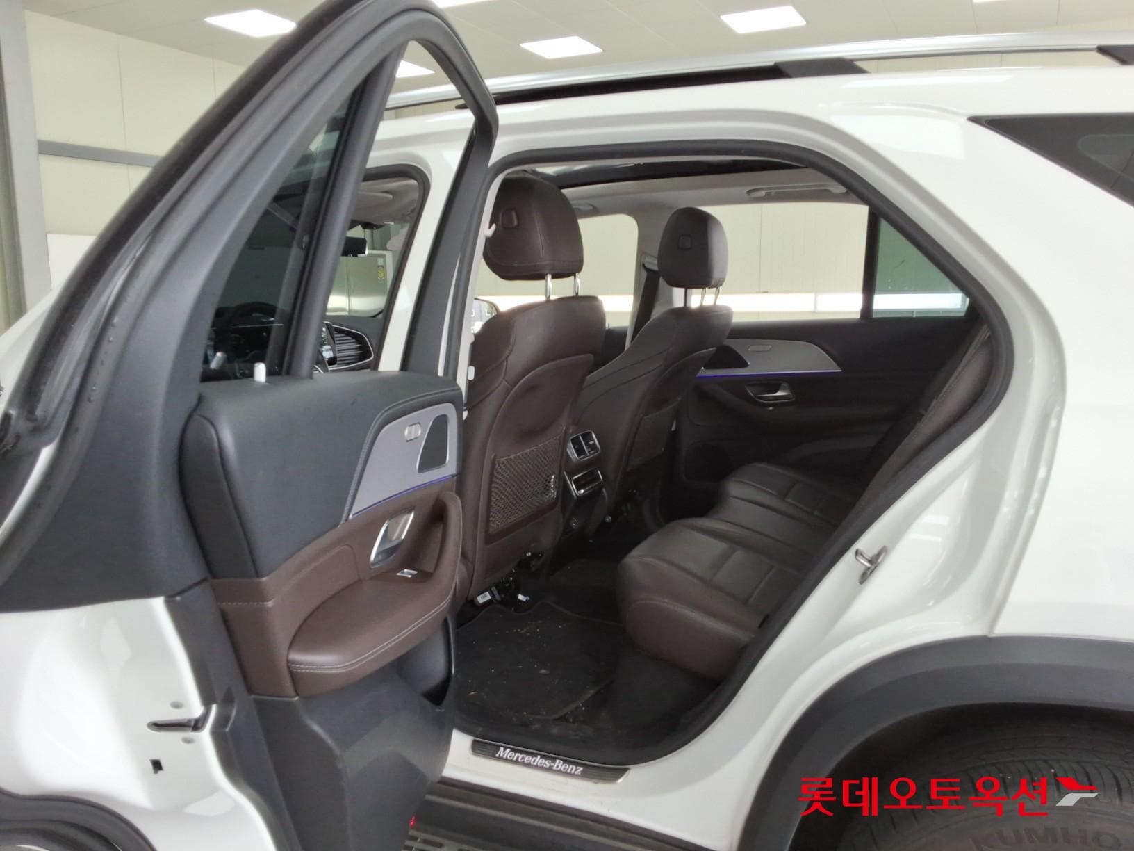مرسيدس - GLE-Class | 300 (D) 2.0 4MATIC 37
