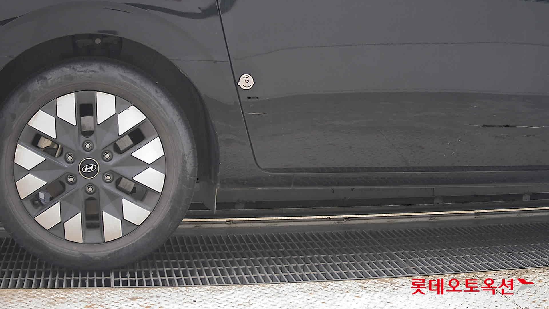 Hyundai - Staria | (D) 2.2 7Seater Inspiration 24