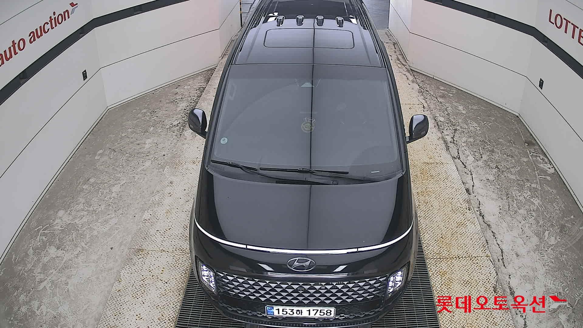 Hyundai - Staria | (D) 2.2 7Seater Inspiration 25