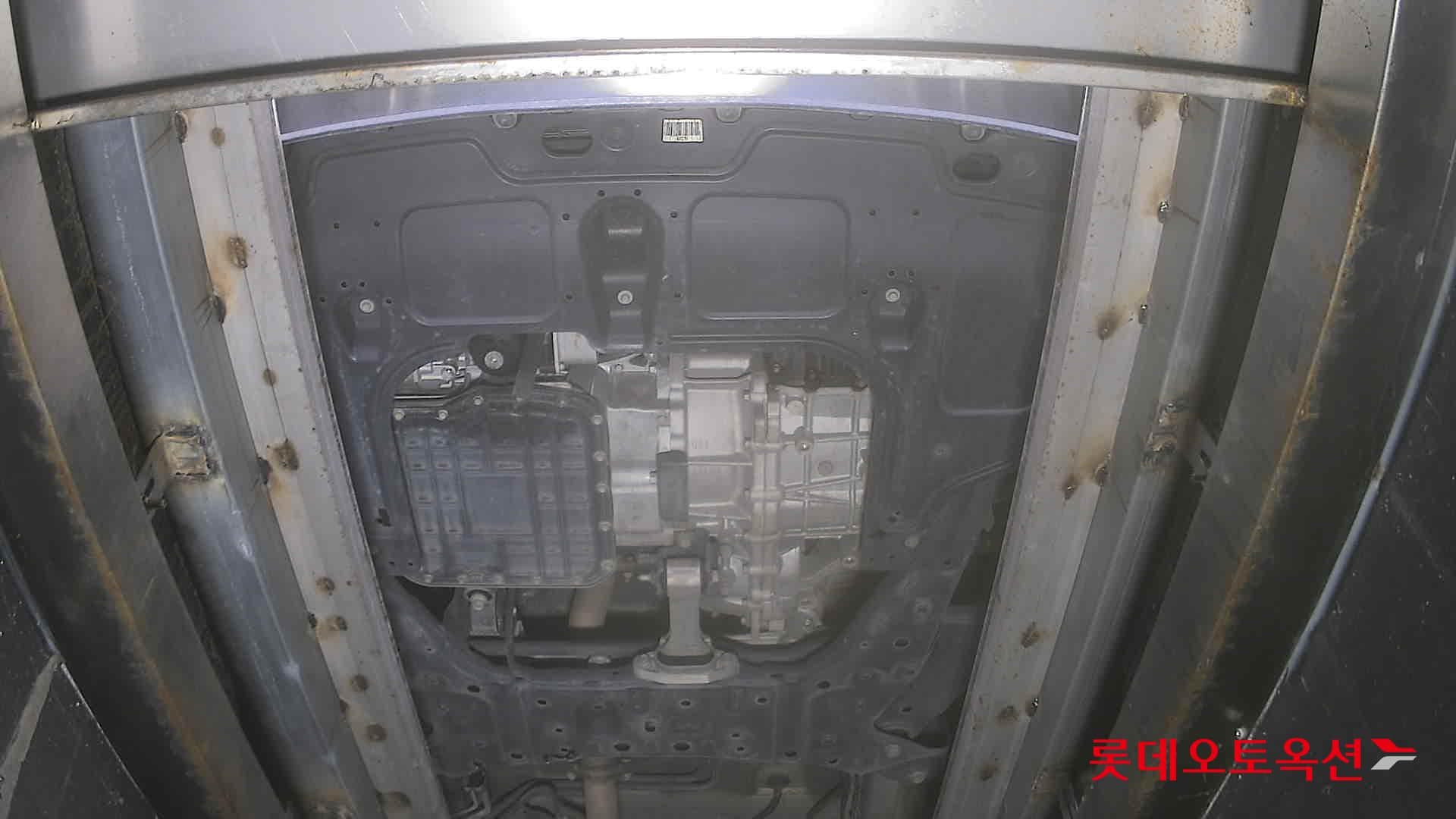 Hyundai - Staria | (D) 2.2 7Seater Inspiration 26