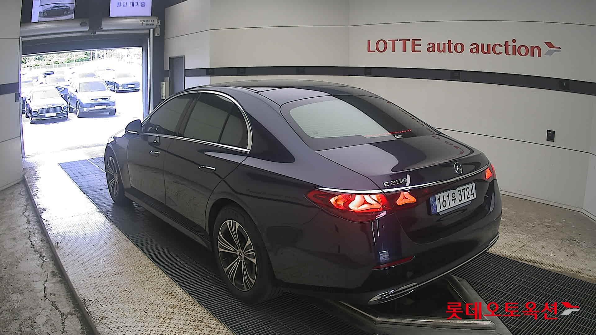 مرسيدس - E-Class | E (G) 2.0 E200 AVANTGARDE 10