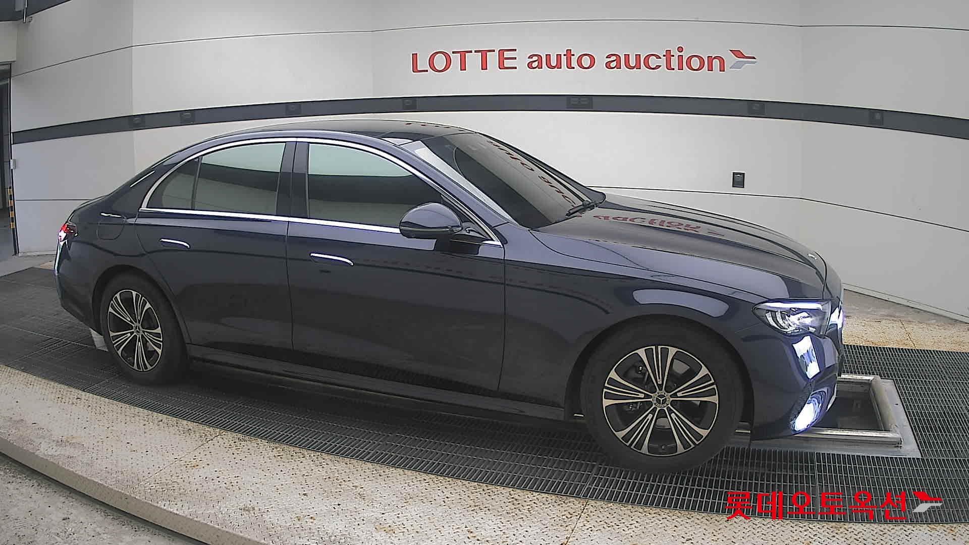مرسيدس - E-Class | E (G) 2.0 E200 AVANTGARDE 17