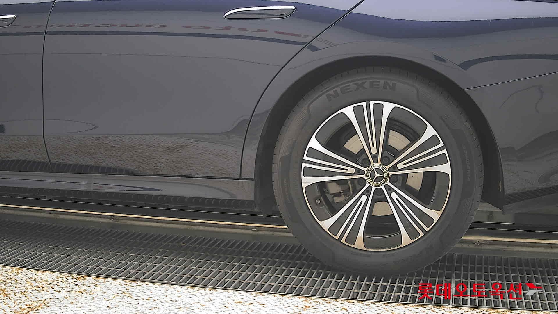 مرسيدس - E-Class | E (G) 2.0 E200 AVANTGARDE 22