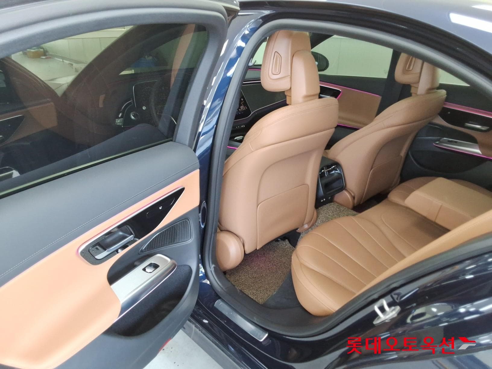 مرسيدس - E-Class | E (G) 2.0 E200 AVANTGARDE 36