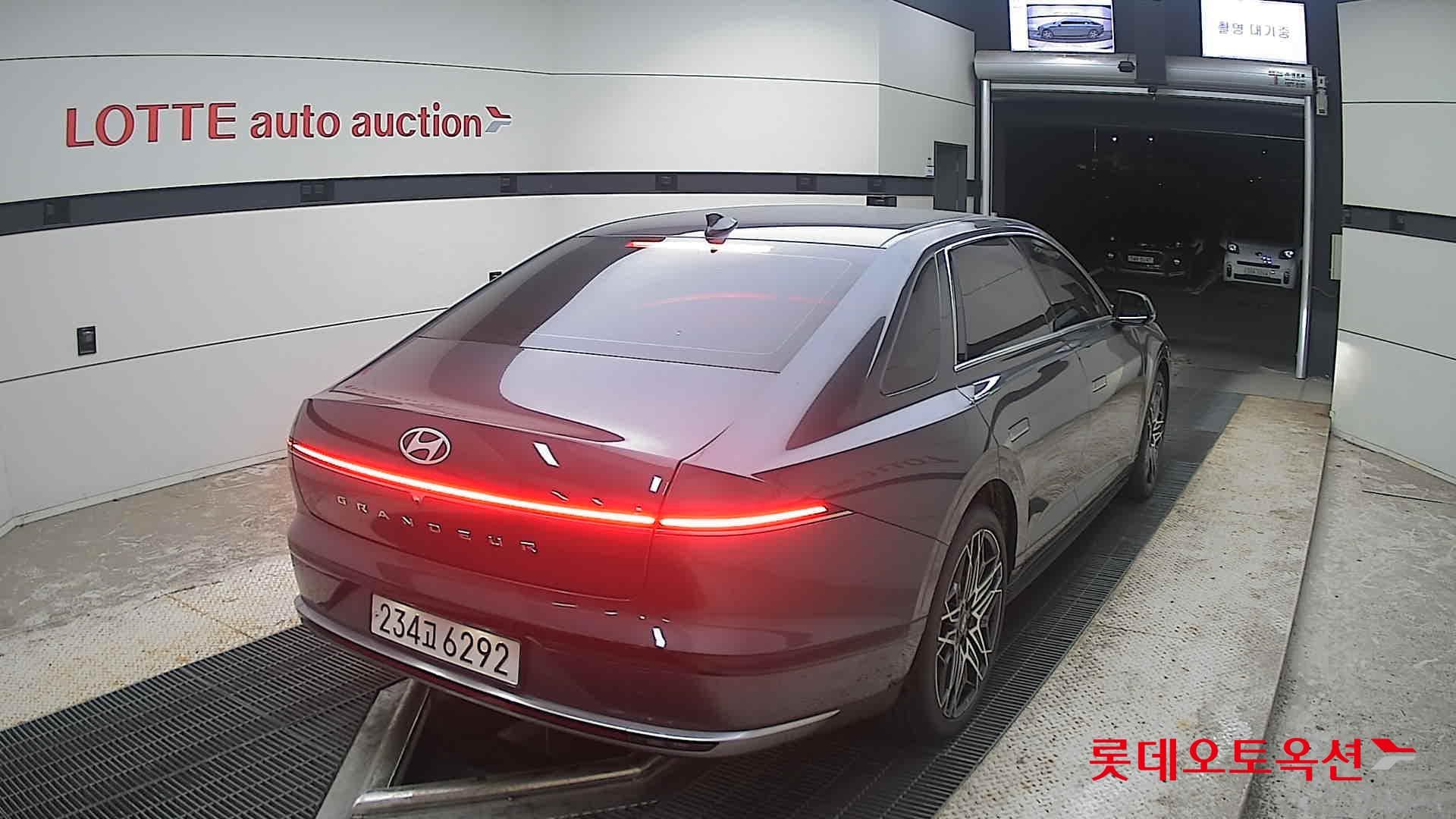 Hyundai - Grandeur | GN7 (G)3.5 Exclusive 2WD AT 13