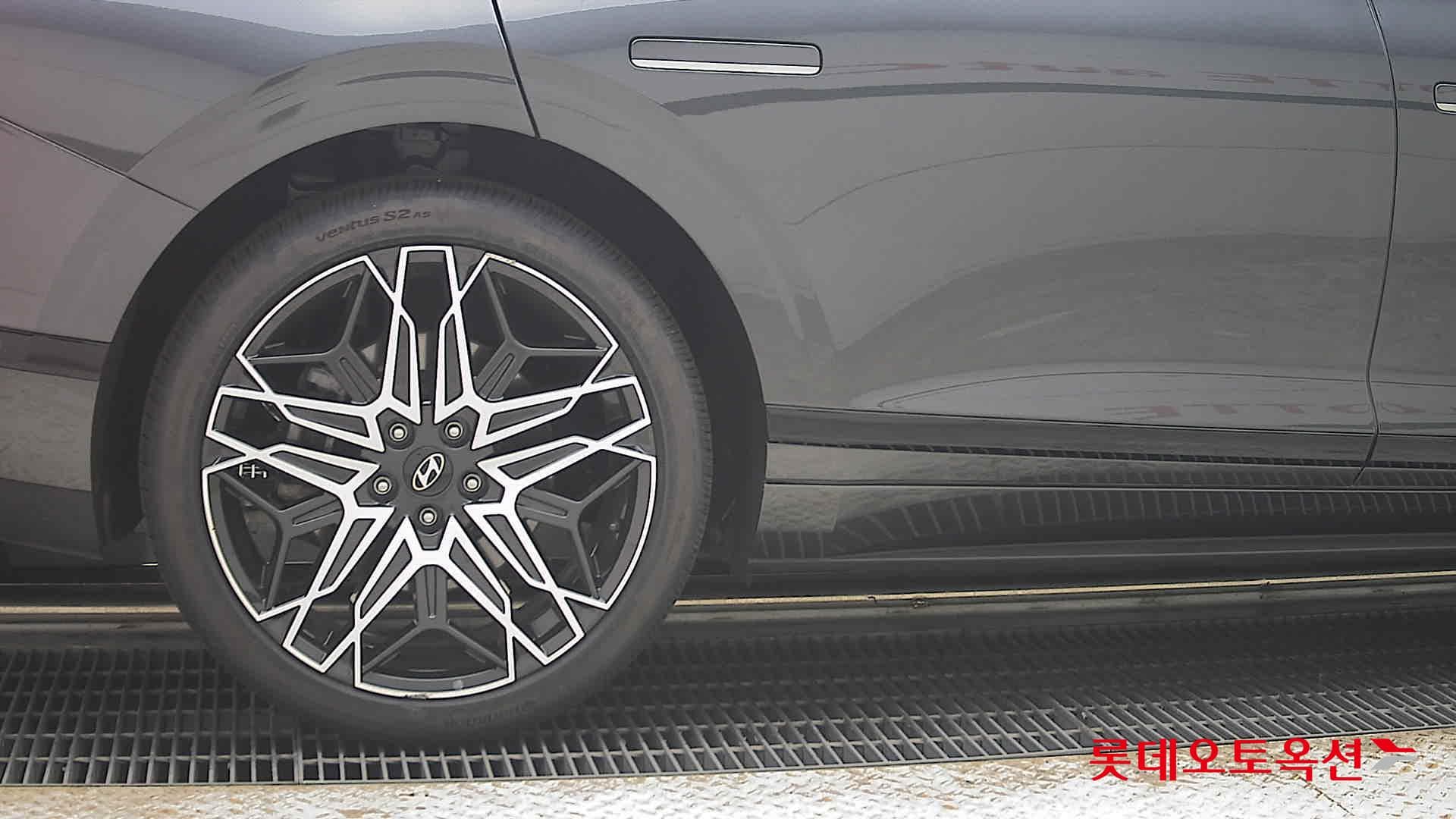 Hyundai - Grandeur | GN7 (G)3.5 Exclusive 2WD AT 24