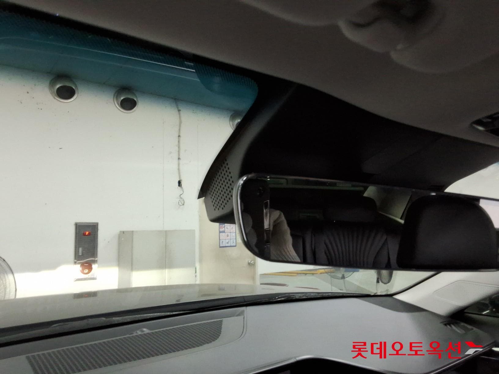 Hyundai - Grandeur | GN7 (G)3.5 Exclusive 2WD AT 32