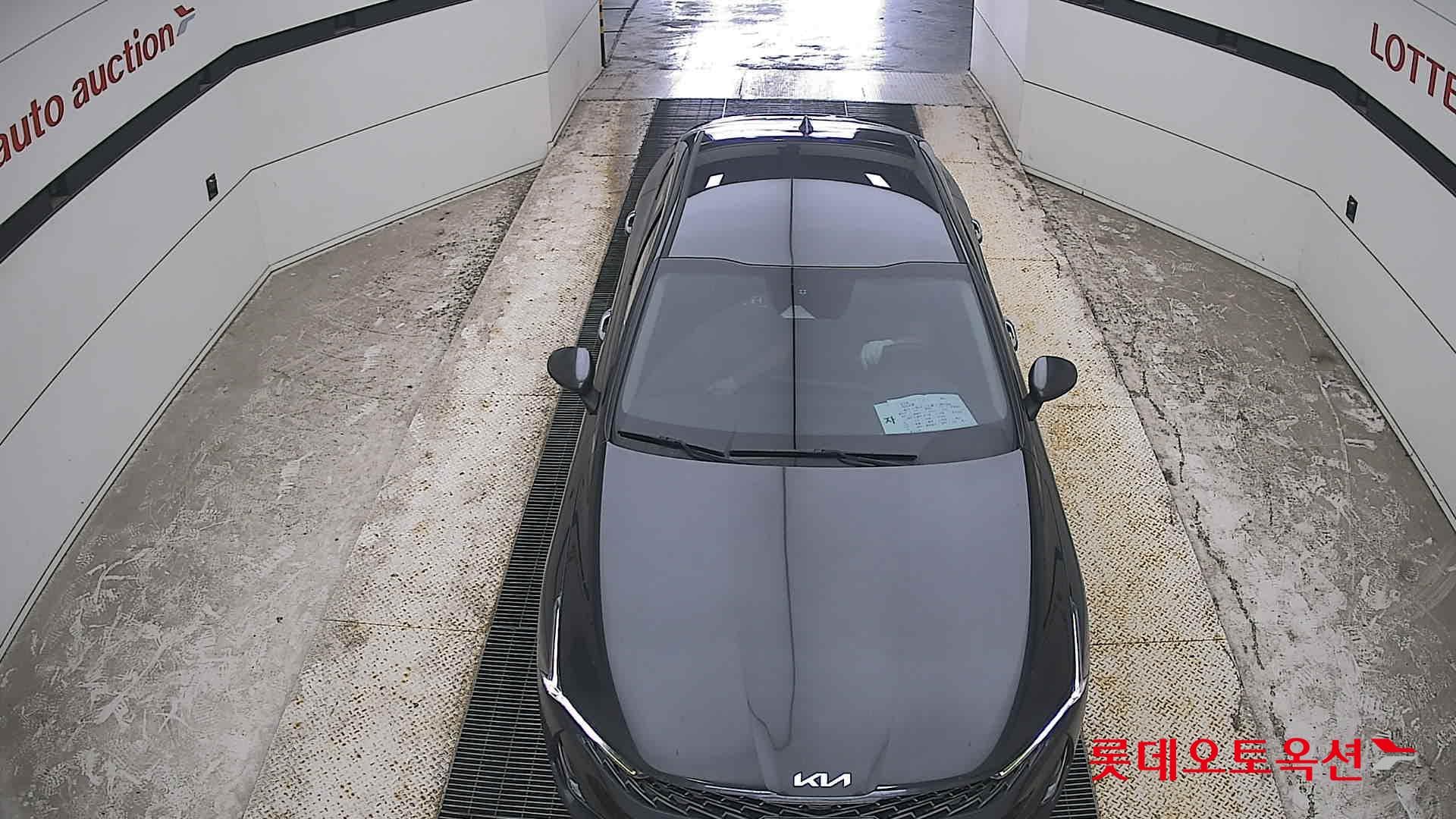 Kia - K5 | INTERACTIVE (G) 2.0 Prestige 25