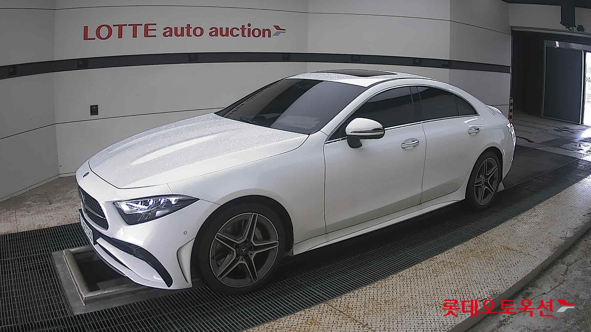 Mercedes-Benz - CLS-Class | 300 4