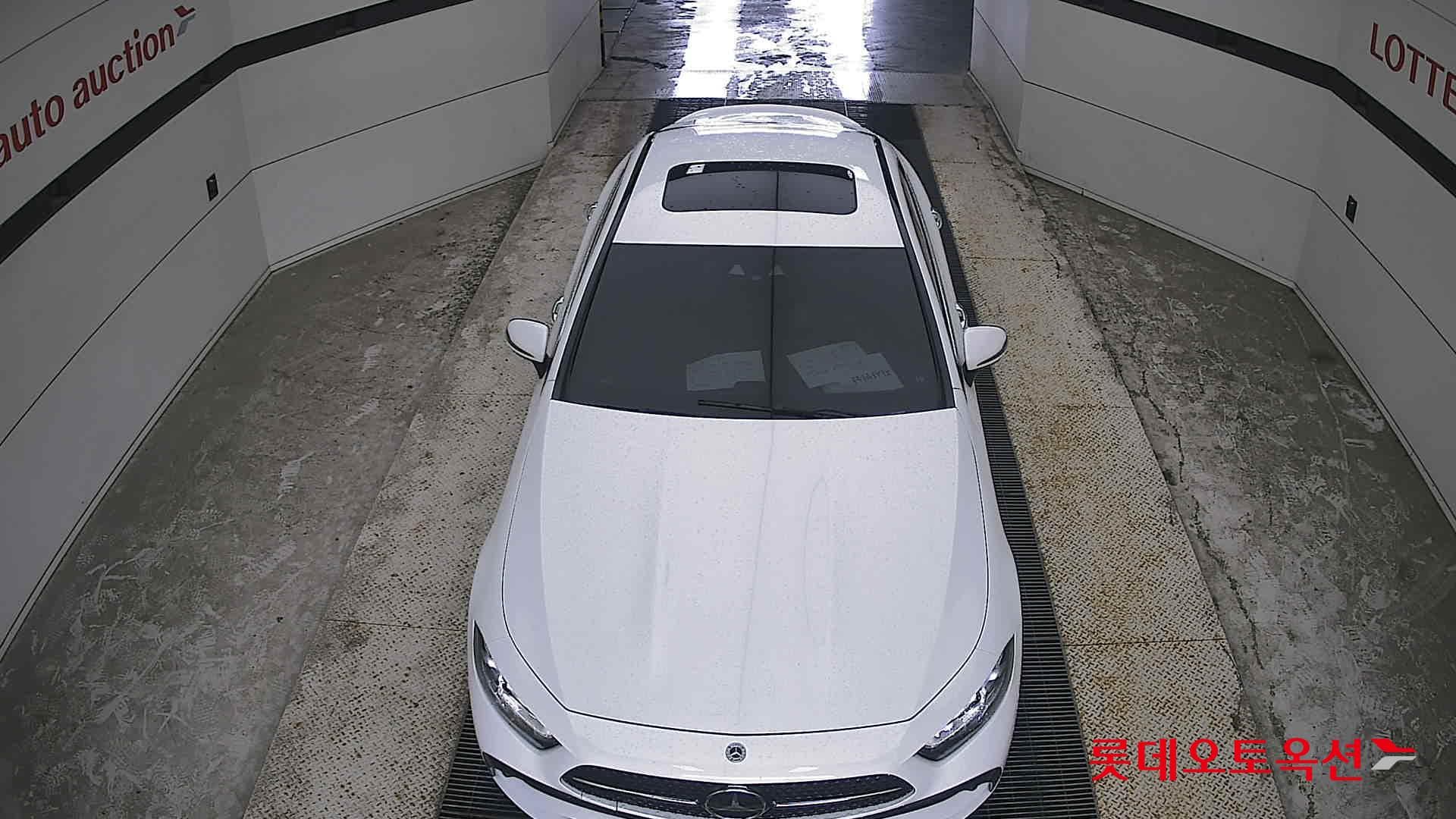 Mercedes-Benz - CLS-Class | 300 25