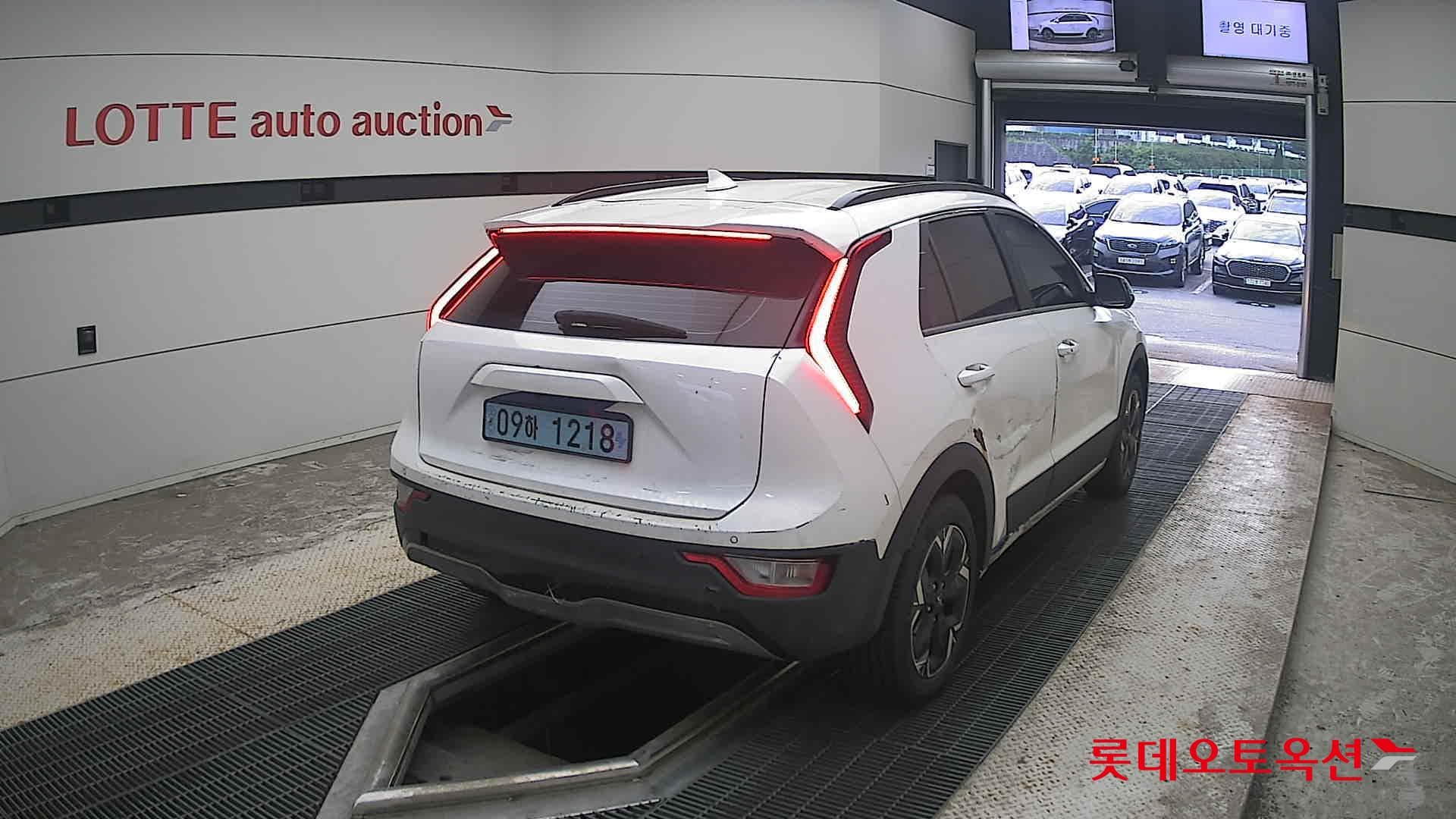 Kia - Niro | EV (E) 13