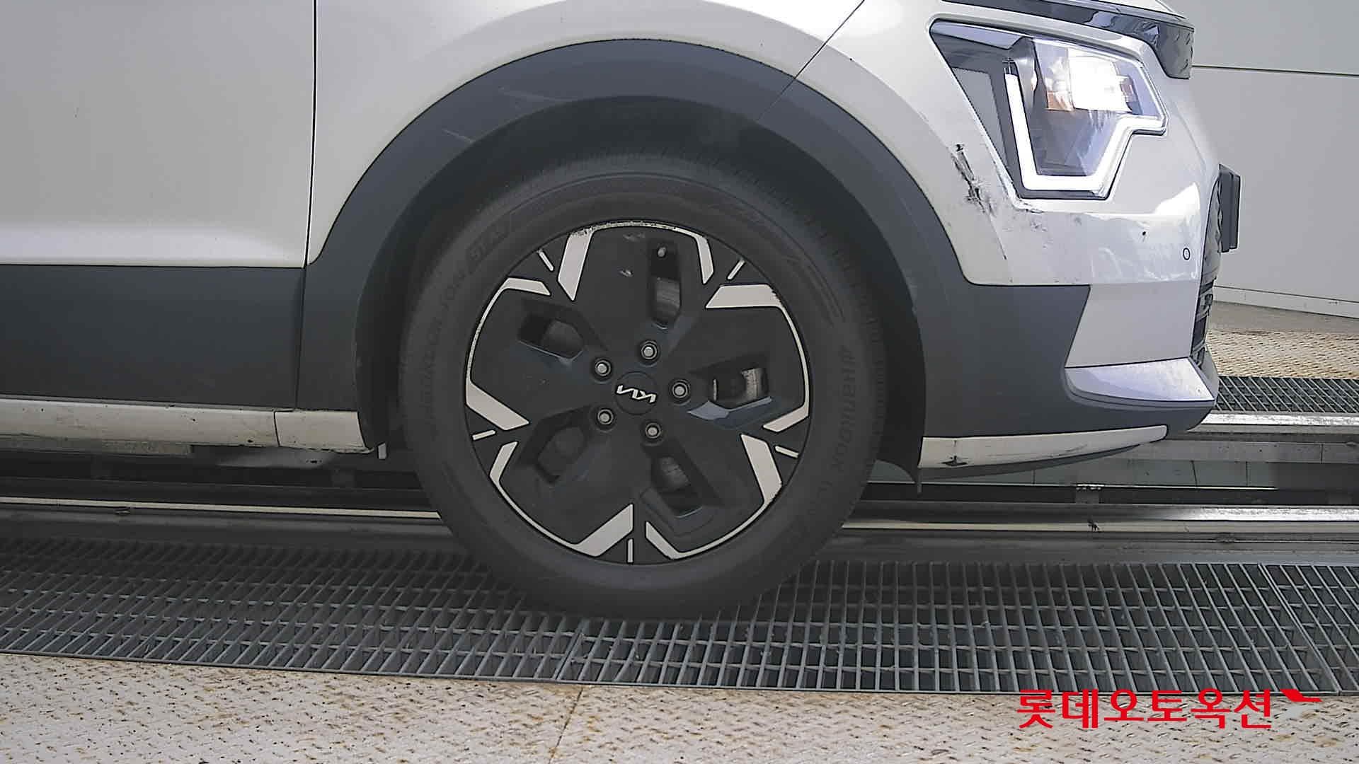 Kia - Niro | EV (E) 23