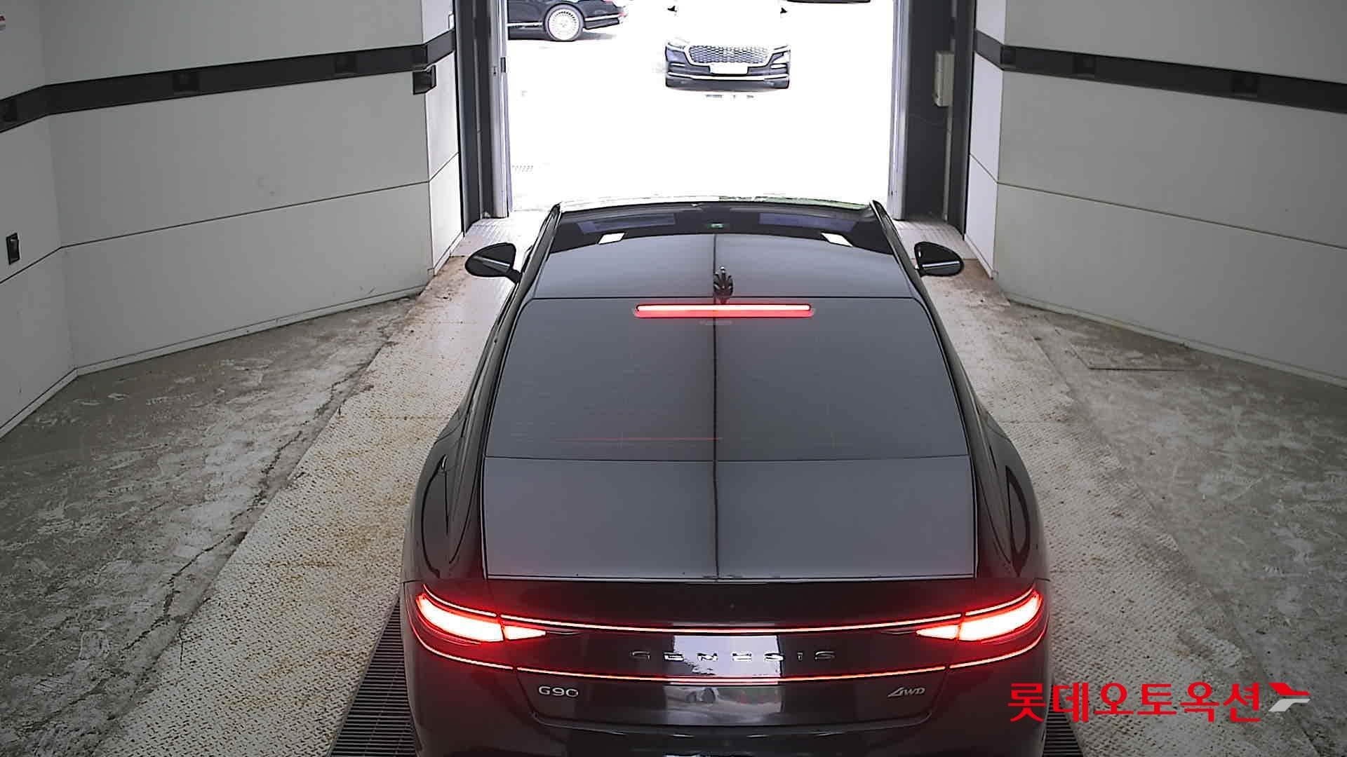 Genesis - G90 | (G) 3.5T 11