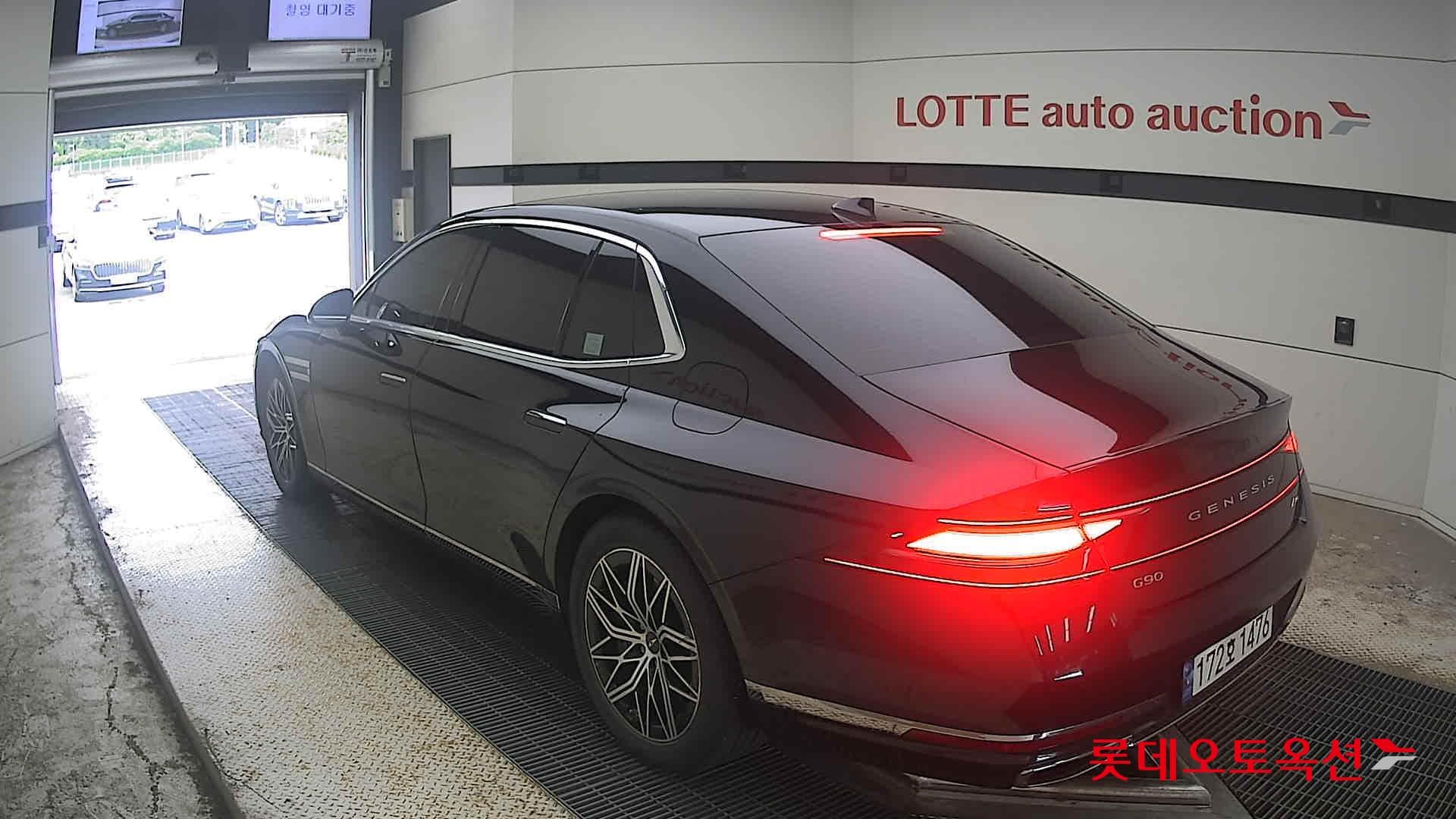 Genesis - G90 | (G) 3.5T 10