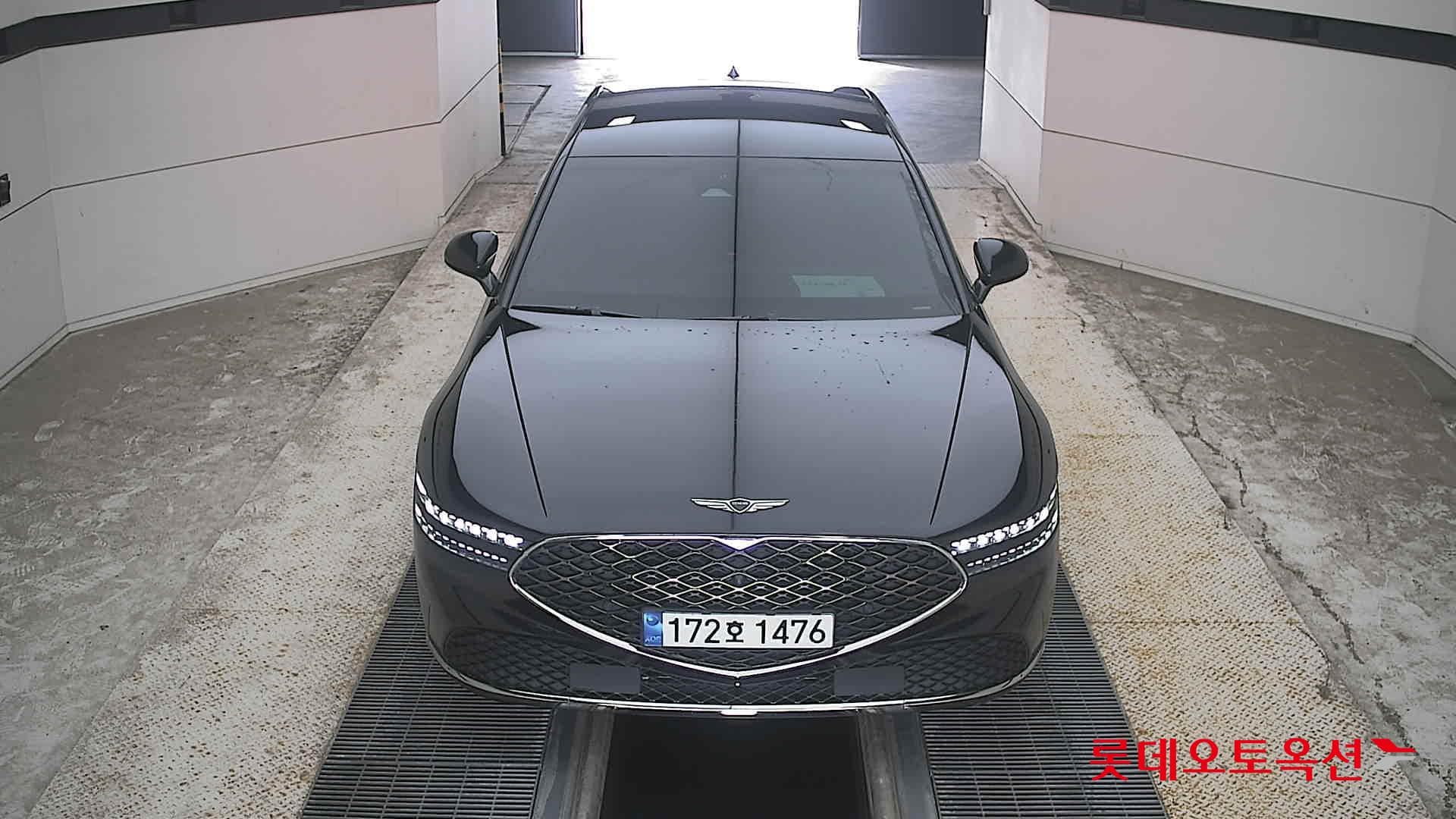 جينيسيس G90