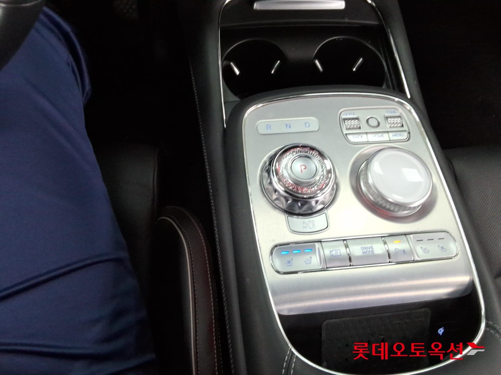 Genesis - G90 | (G) 3.5T 33