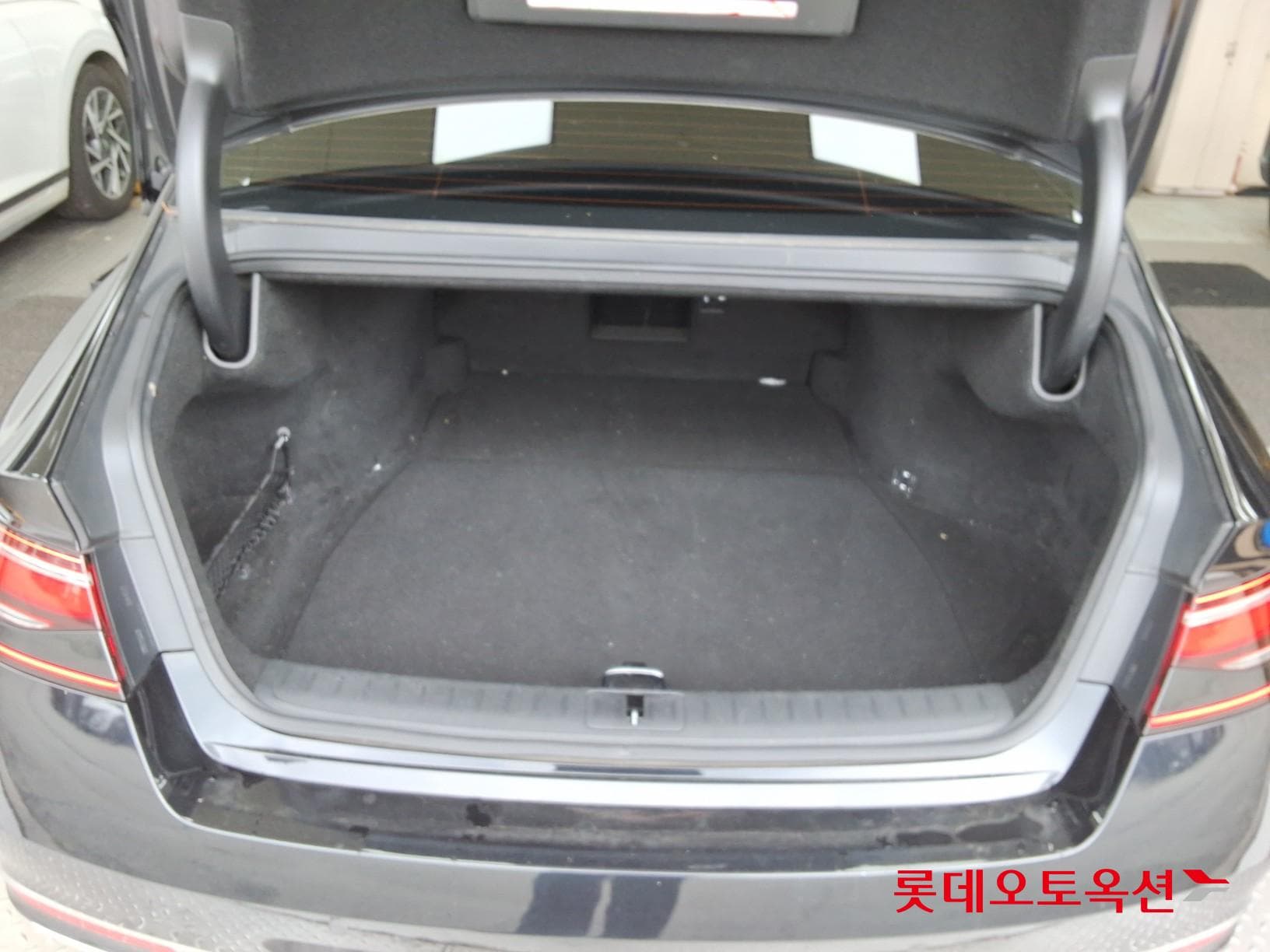 Genesis - G90 | (G) 3.5T 38