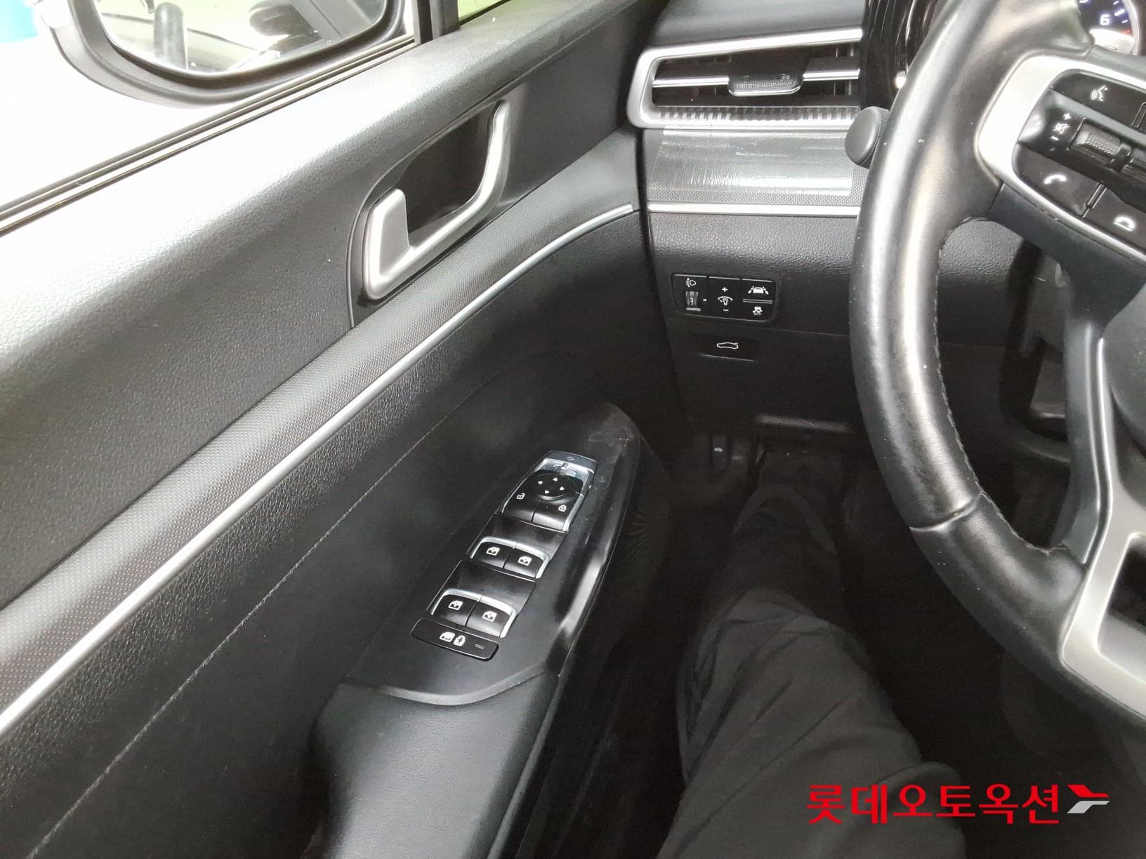 Kia - K5 | INTERACTIVE (G) 2.0 Prestige 28