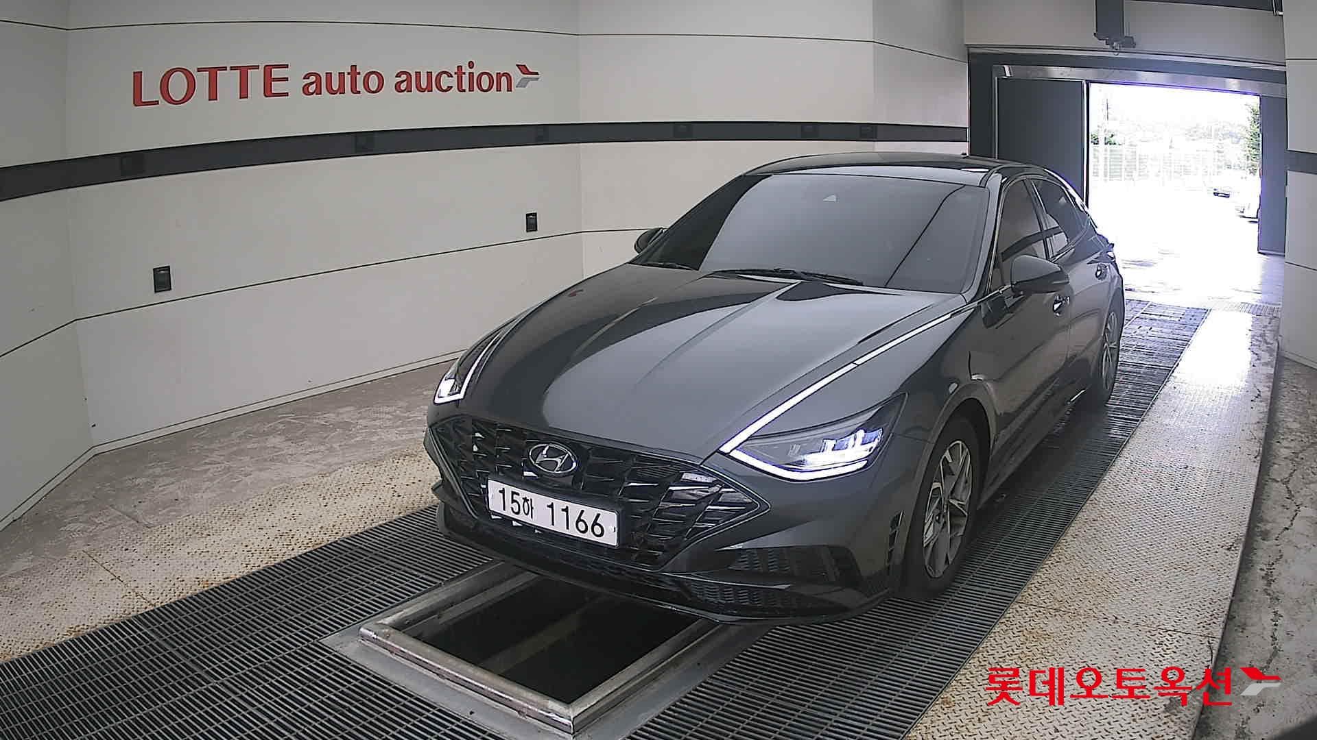 Hyundai - Sonata | DN8 (G) 2.0 Modern 2