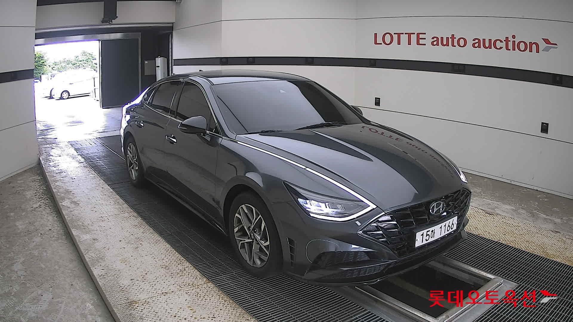 Hyundai - Sonata | DN8 (G) 2.0 Modern 19