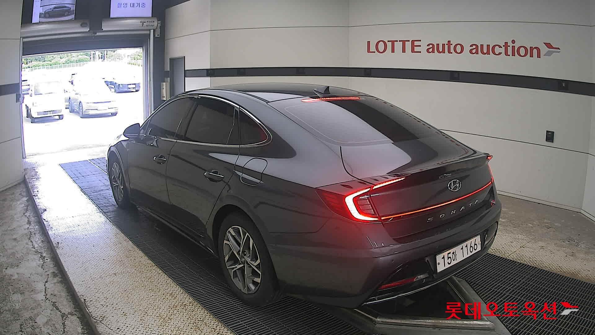 Hyundai - Sonata | DN8 (G) 2.0 Modern 10