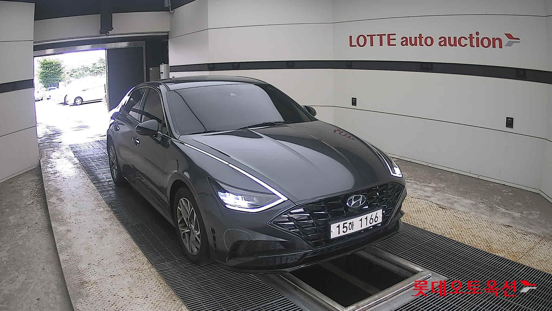 Hyundai - Sonata | DN8 (G) 2.0 Modern 20