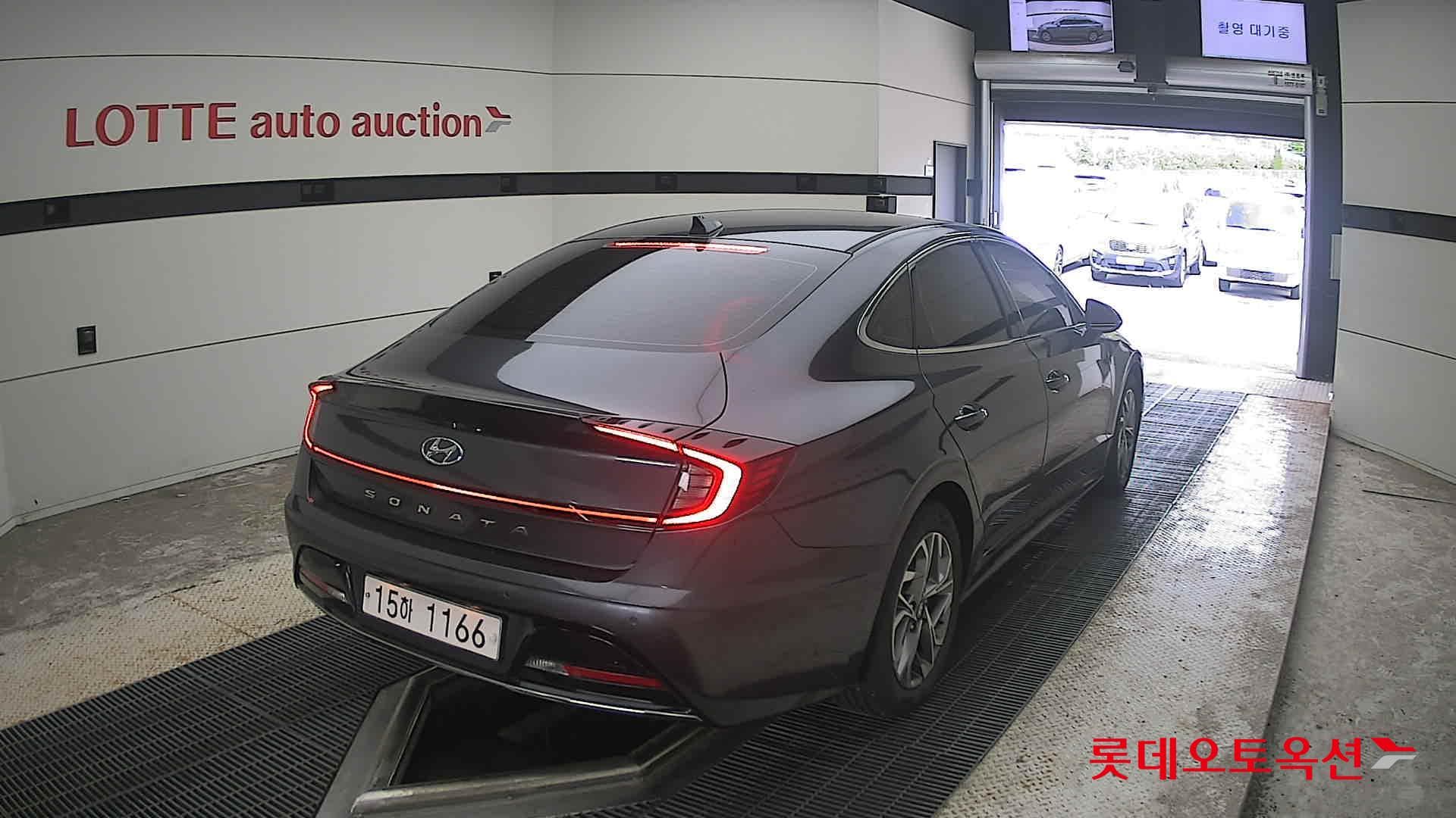 Hyundai - Sonata | DN8 (G) 2.0 Modern 13