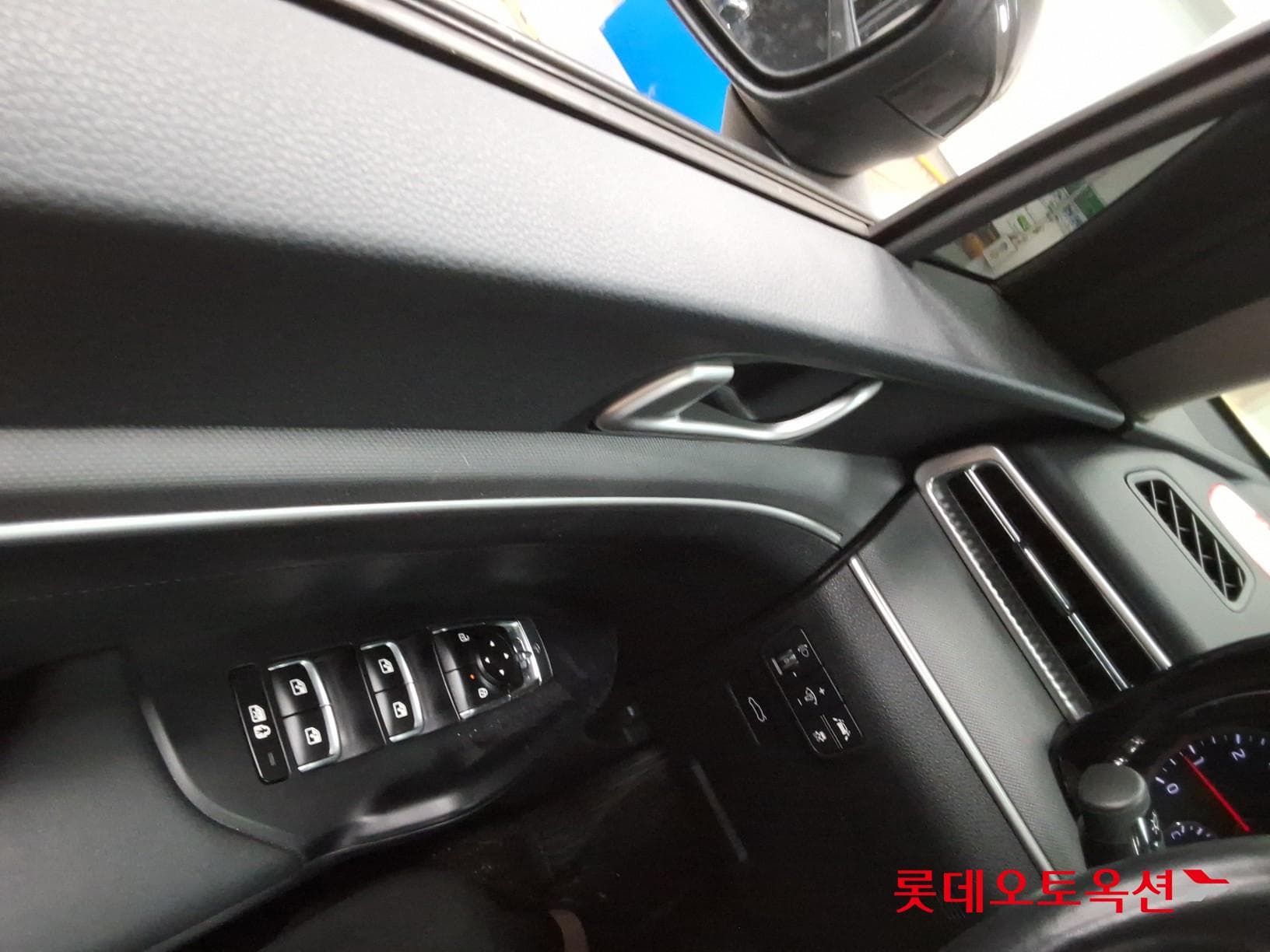 Kia - K5 | INTERACTIVE (G) 2.0 Prestige 28