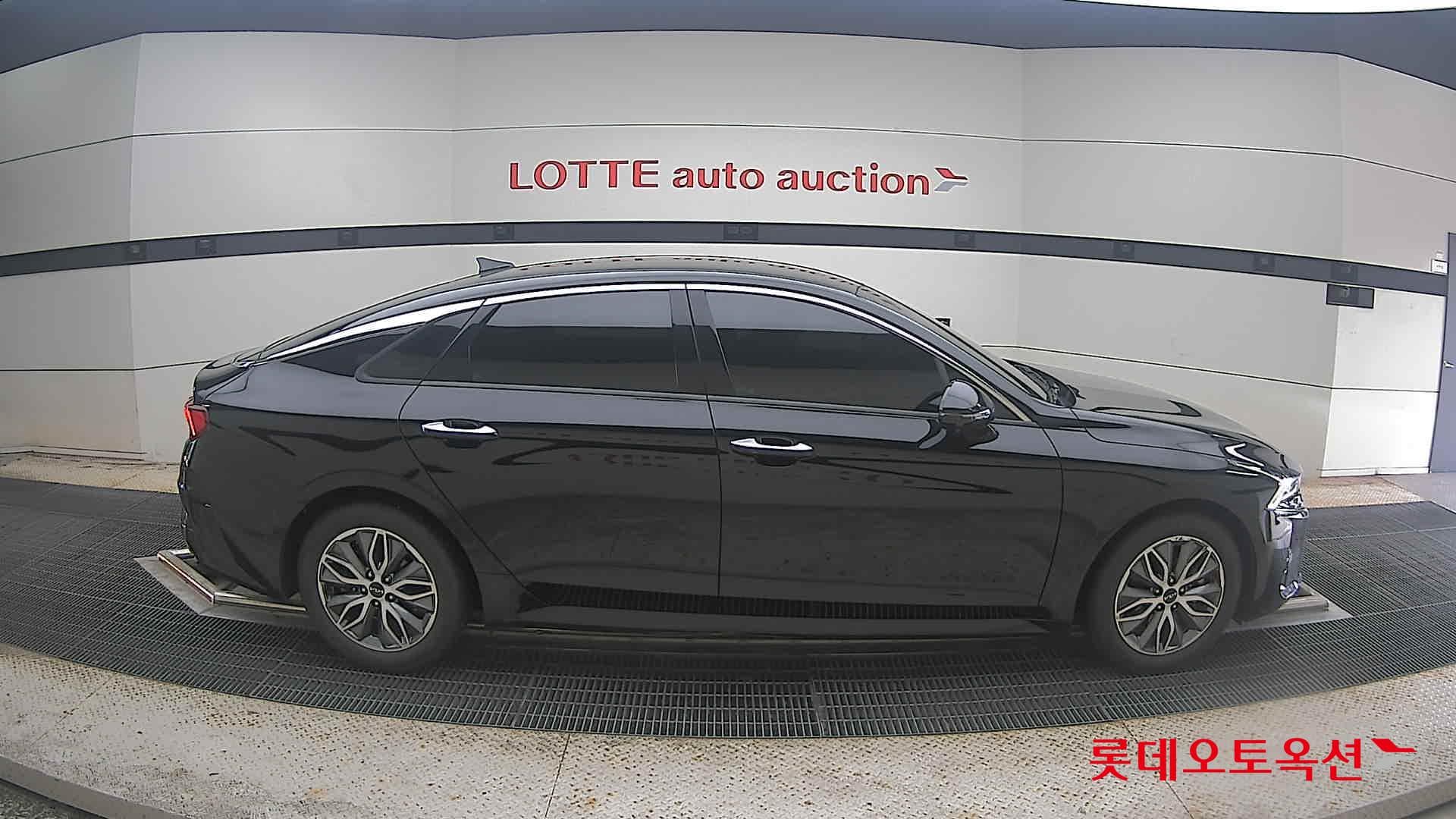 Kia - K5 | INTERACTIVE (H) 2.0 Noblesse 16