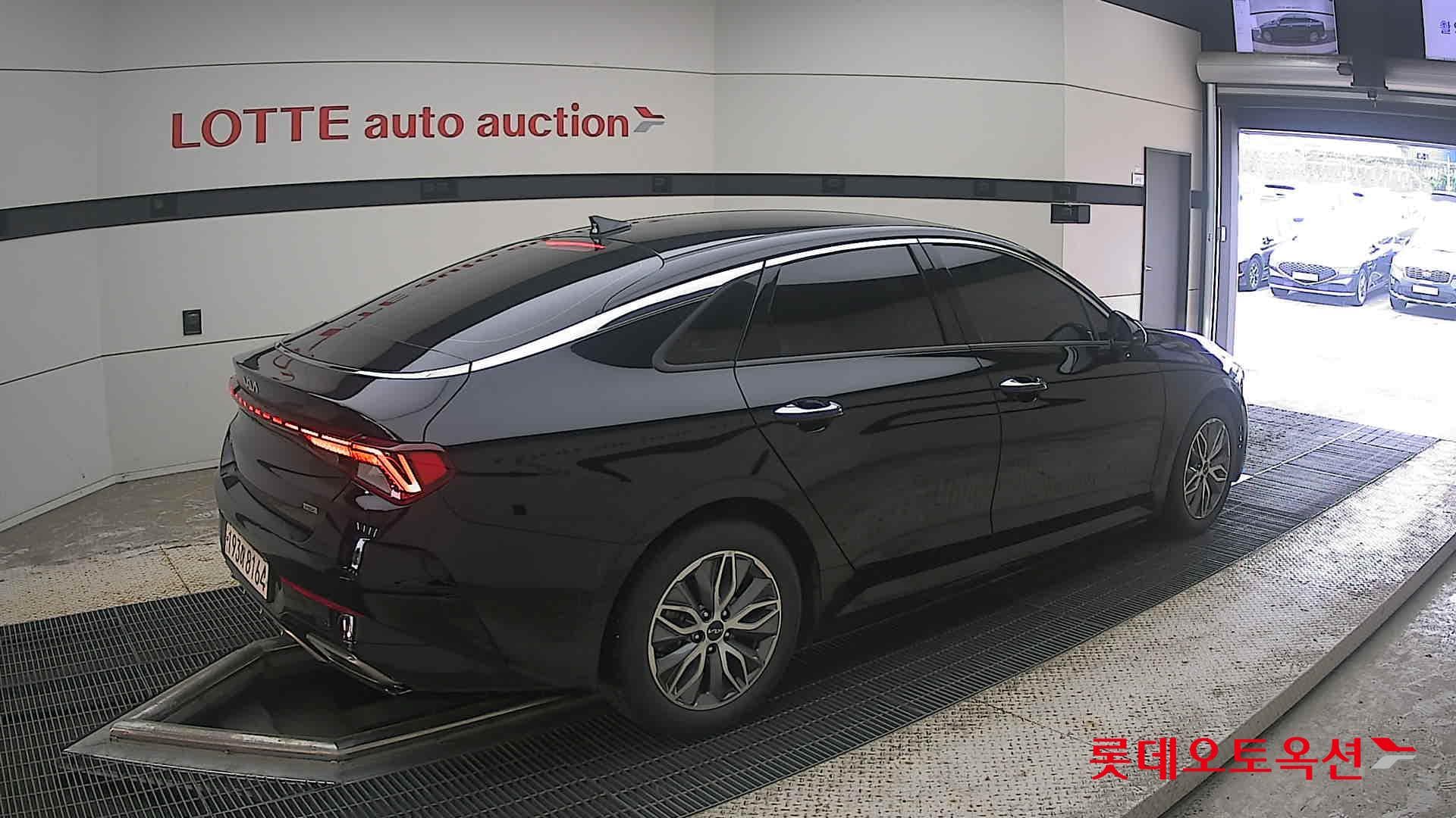 Kia - K5 | INTERACTIVE (H) 2.0 Noblesse 14