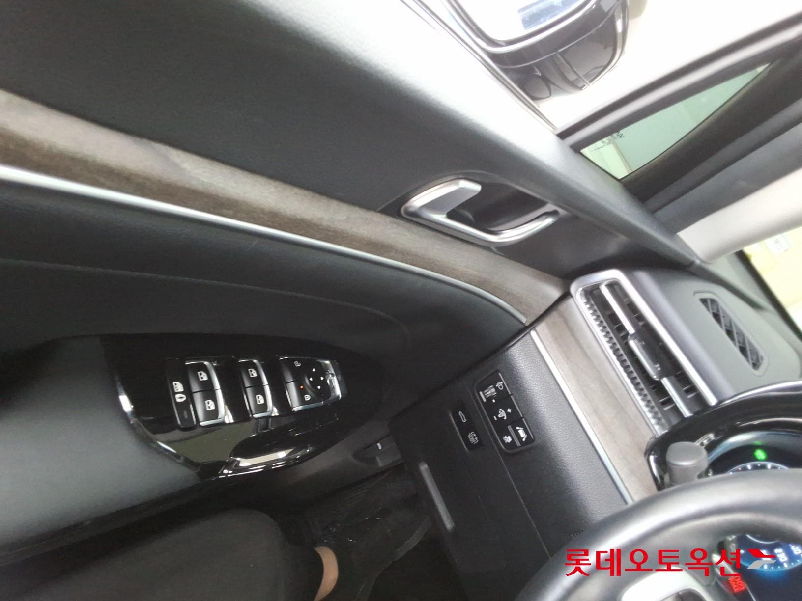Kia - K5 | INTERACTIVE (H) 2.0 Noblesse 28
