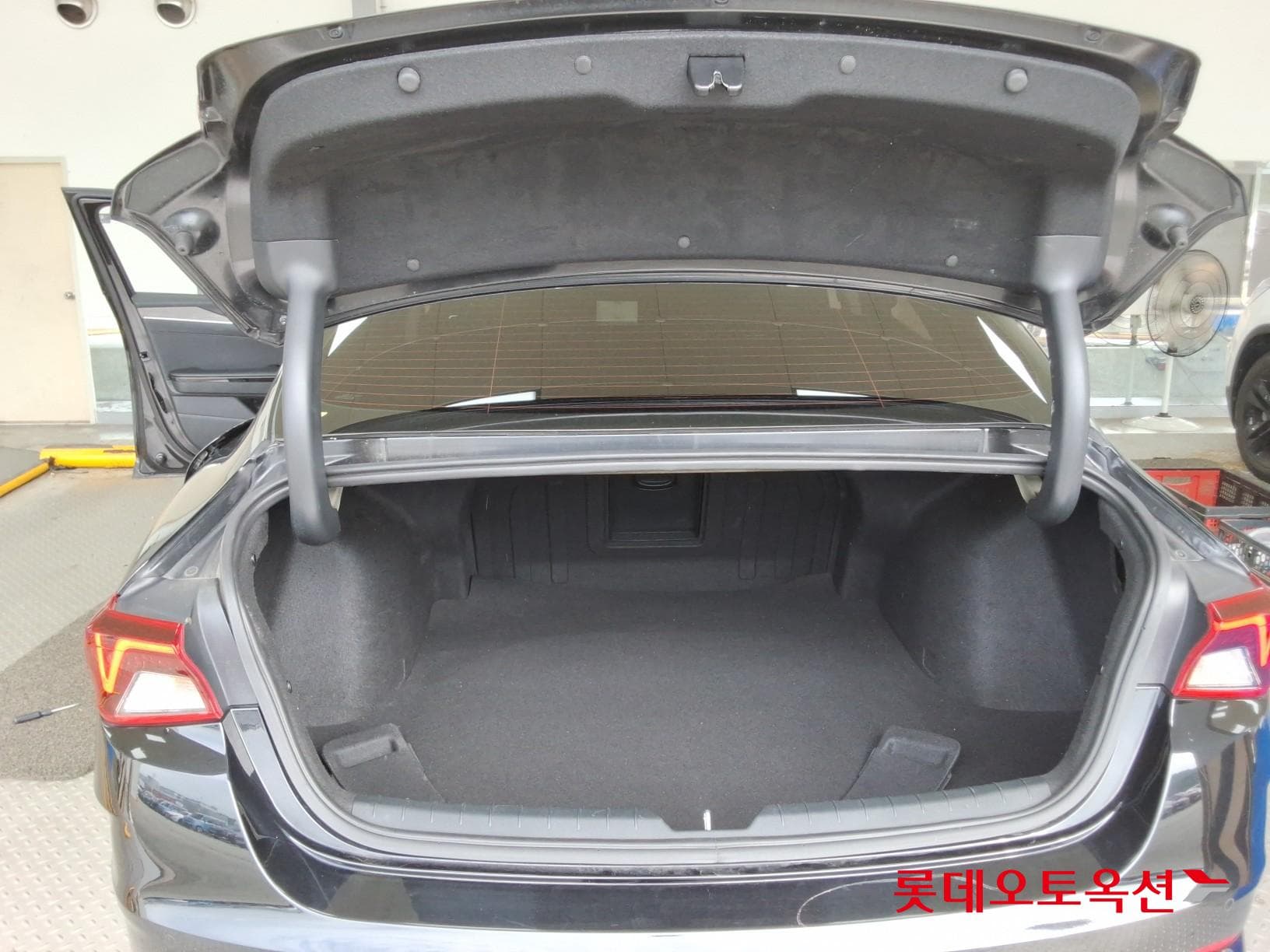 Kia - K5 | INTERACTIVE (H) 2.0 Noblesse 38