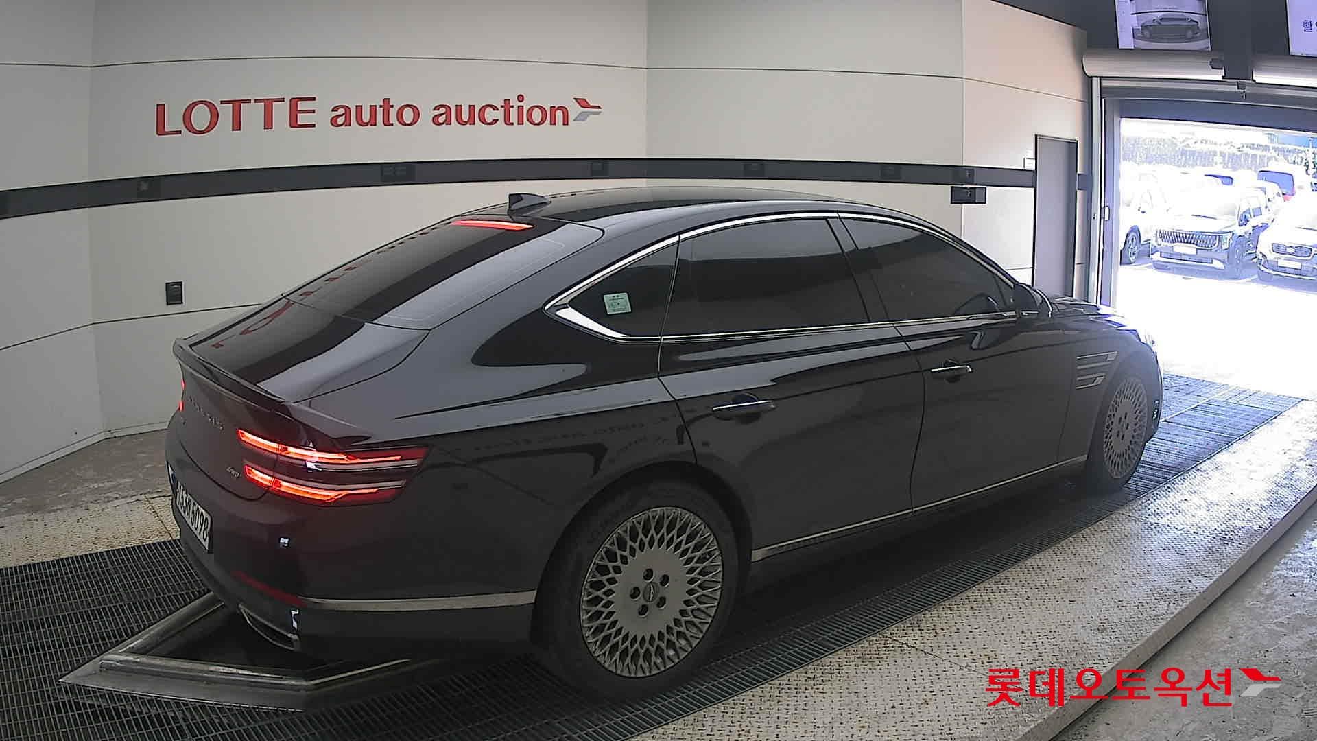 جينيسيس - G80 | THE ALL NEW GENESIS (G) 3.5T 14