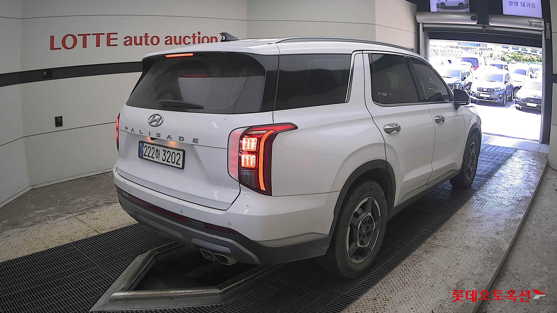 Hyundai - Palisade | (D)2.2 Exclusive 8 2WD AT 12