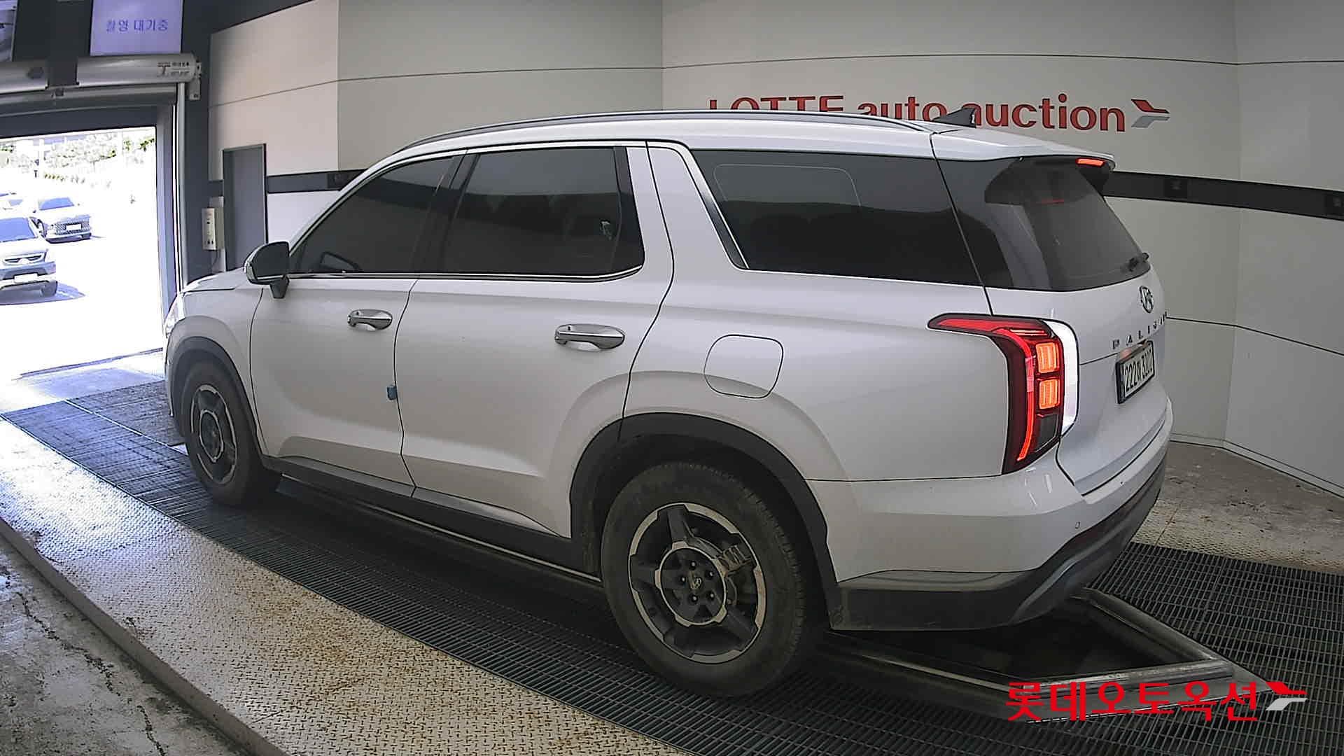 Hyundai - Palisade | (D)2.2 Exclusive 8 2WD AT 8