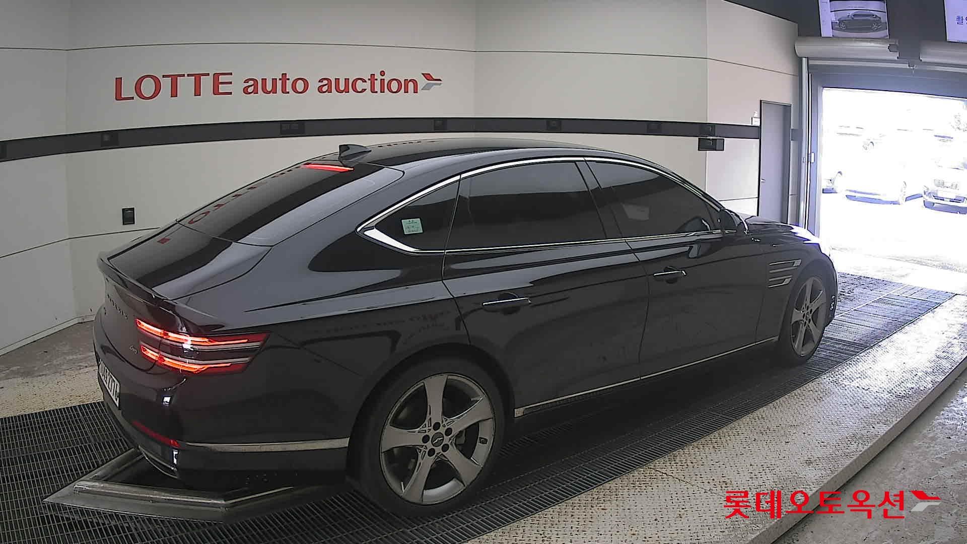 Genesis - G80 | THE ALL NEW GENESIS (G) 2.5T 14
