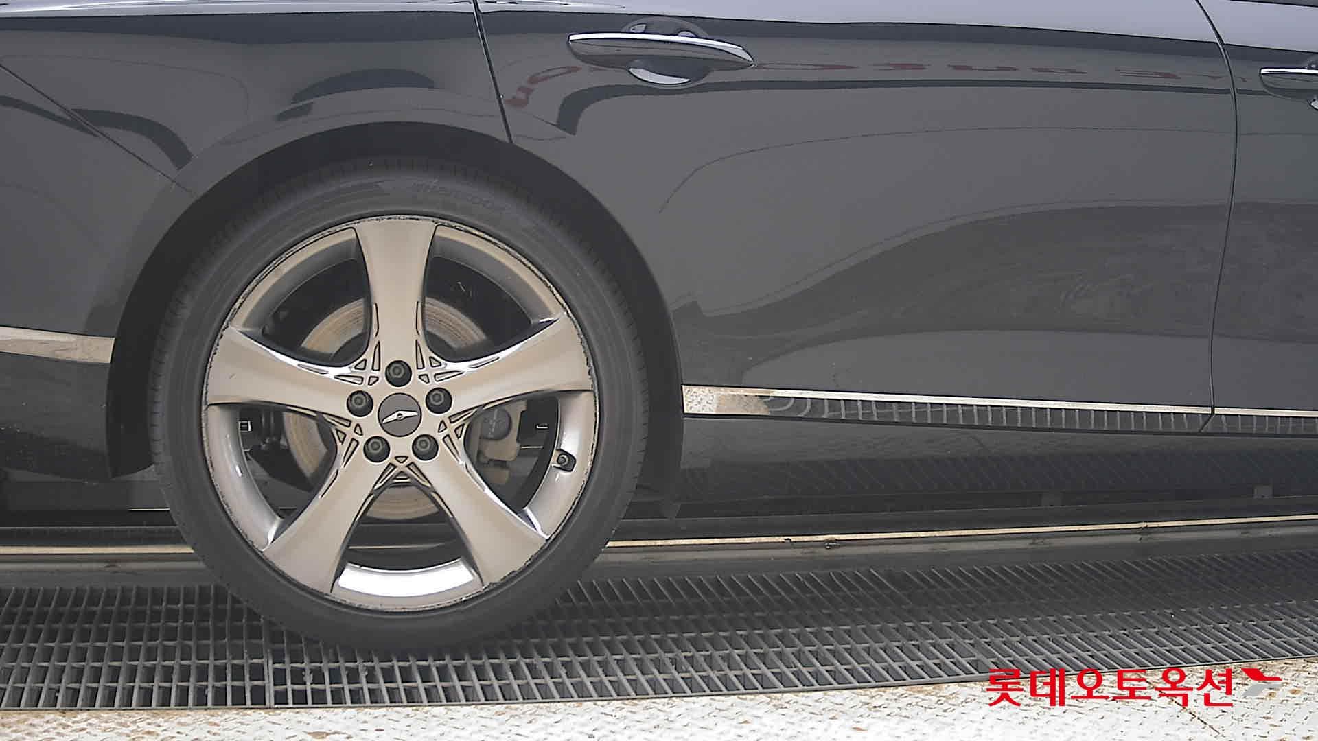 Genesis - G80 | THE ALL NEW GENESIS (G) 2.5T 24