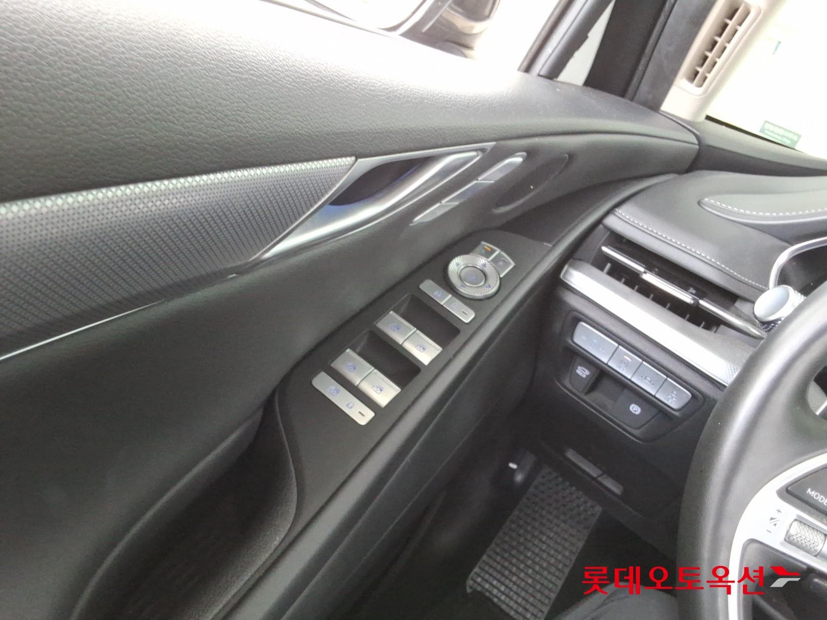 Genesis - G80 | THE ALL NEW GENESIS (G) 2.5T 28