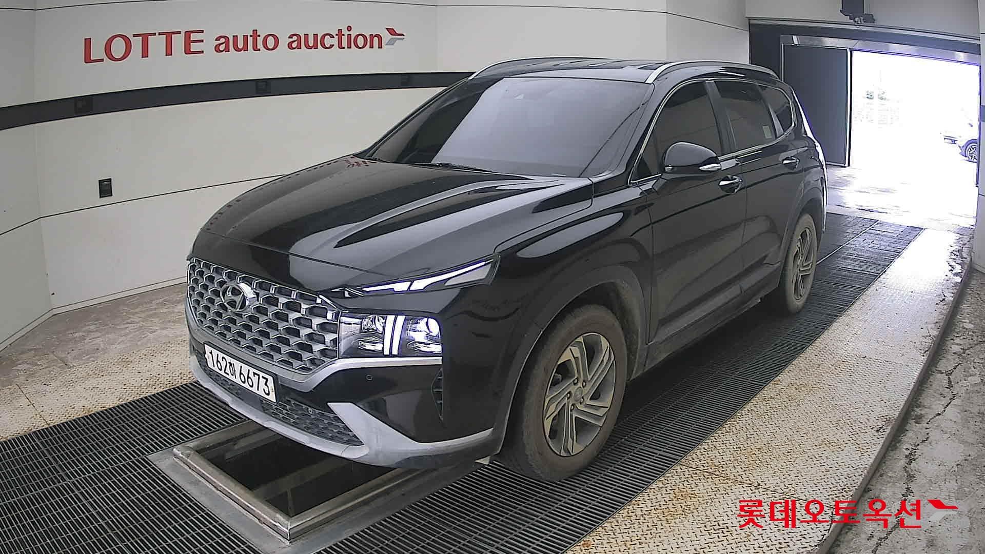 Hyundai - Санта Фе | THE NEW SANTAFE (D) 2.2 Prestige 5Seater 4WD 3