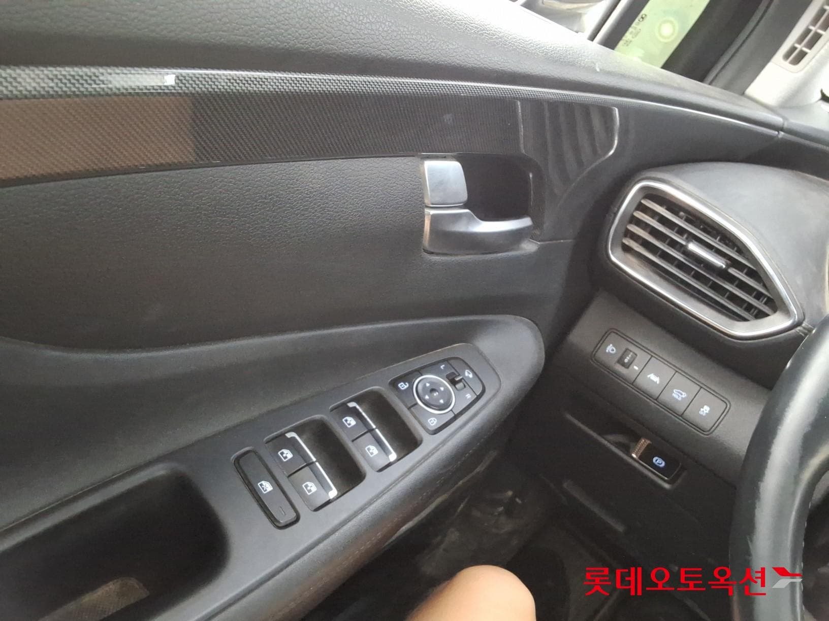 Hyundai - Санта Фе | THE NEW SANTAFE (D) 2.2 Prestige 5Seater 4WD 28