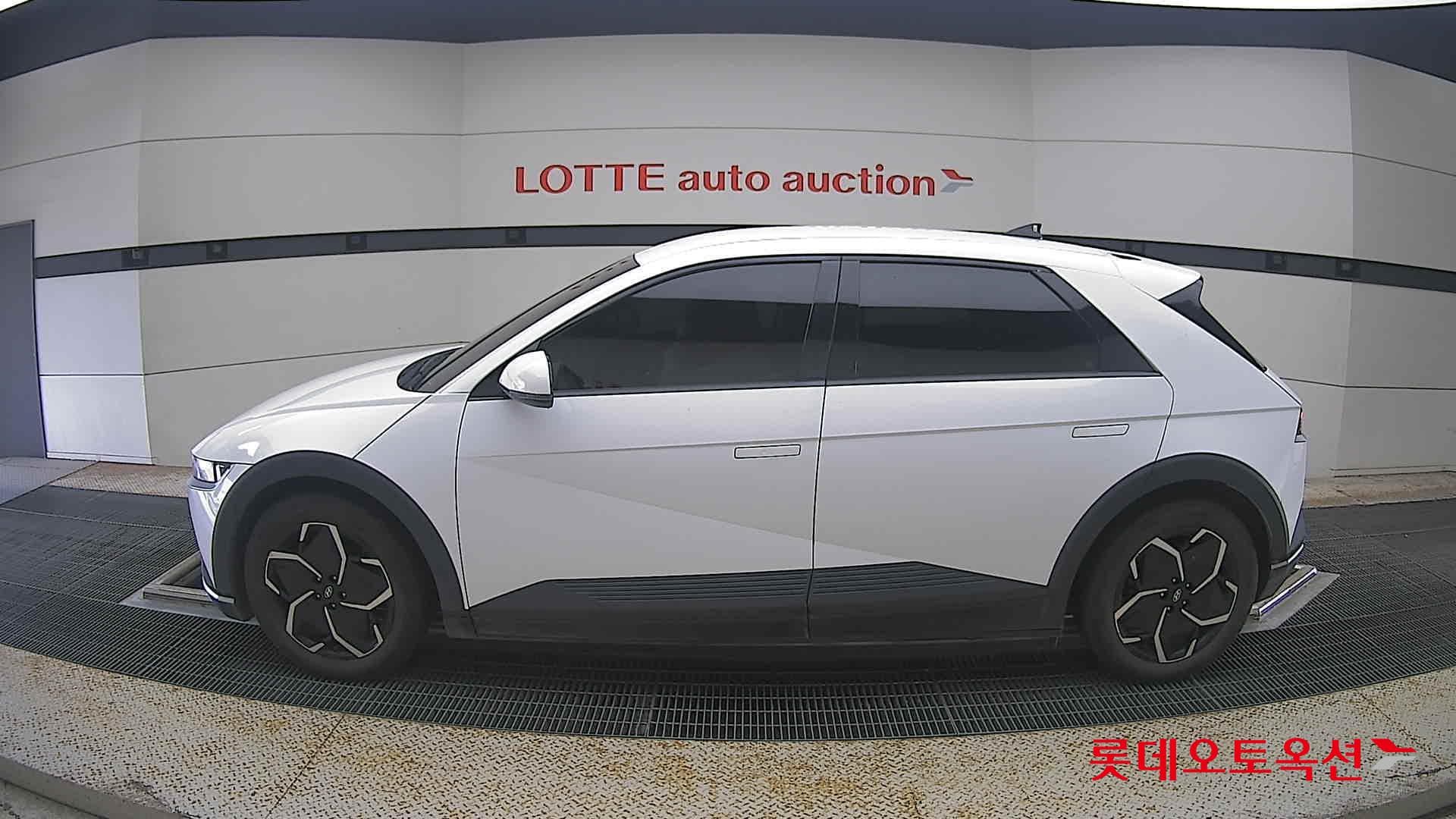 هيونداي - أيونيك | 5 (E) Long Range Exclusive 4WD 6
