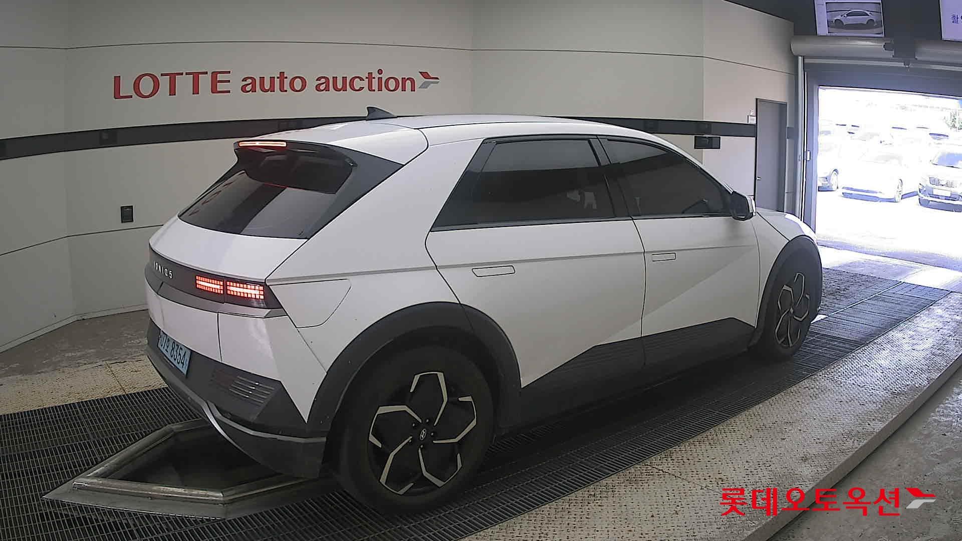 هيونداي - أيونيك | 5 (E) Long Range Exclusive 4WD 14