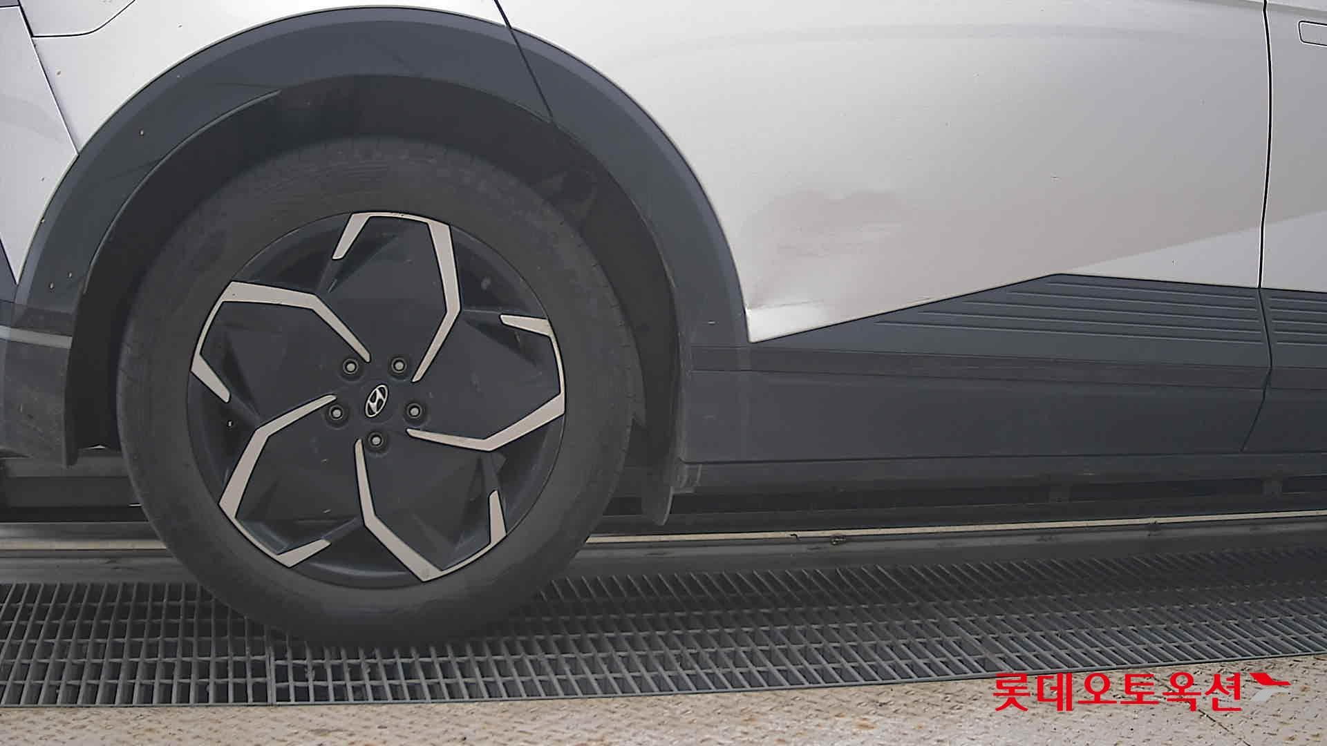 هيونداي - أيونيك | 5 (E) Long Range Exclusive 4WD 24