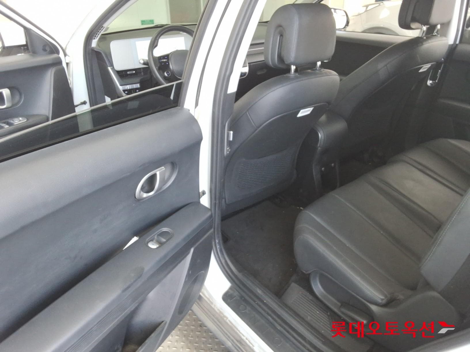 هيونداي - أيونيك | 5 (E) Long Range Exclusive 4WD 36