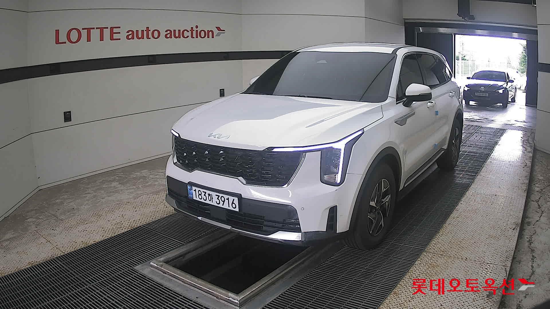 Kia - Соренто | MQ4 (H)1.6T Prestige 5 2WD AT 2