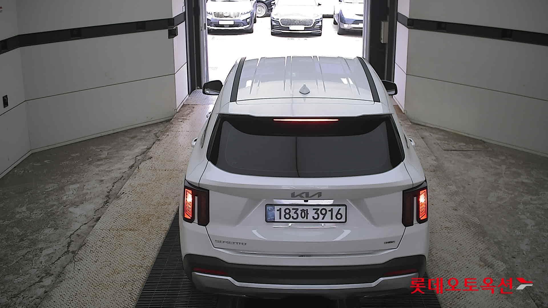 Kia - Соренто | MQ4 (H)1.6T Prestige 5 2WD AT 11