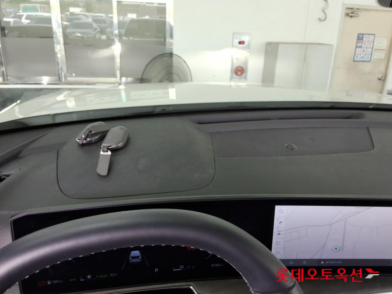 Kia - Соренто | MQ4 (H)1.6T Prestige 5 2WD AT 33