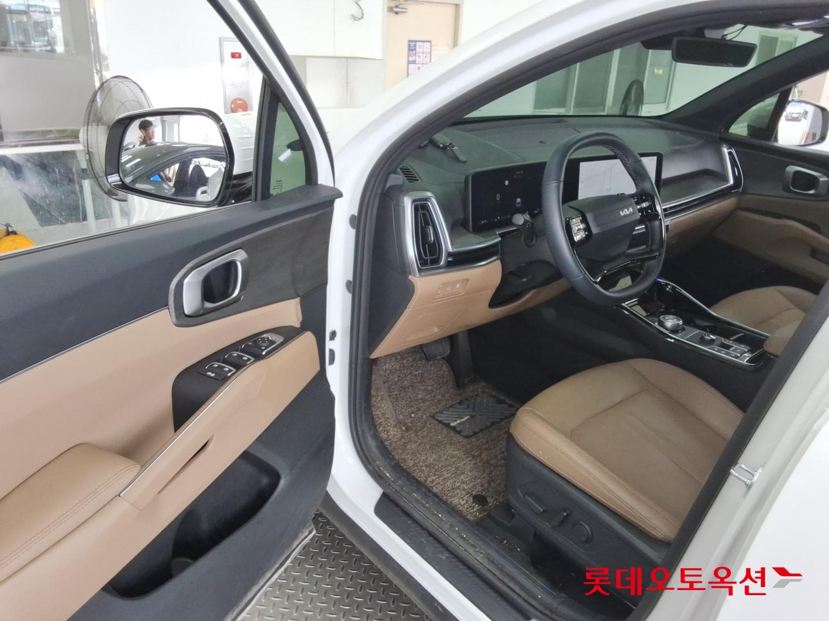 Kia - Соренто | MQ4 (H)1.6T Prestige 5 2WD AT 35