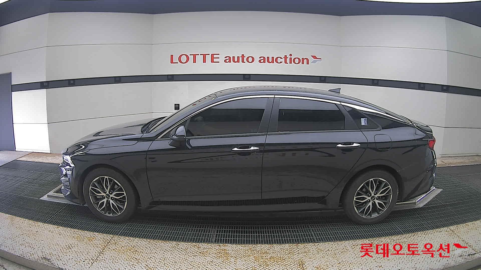 Kia - K5 | INTERACTIVE (G) 2.0 Prestige 6